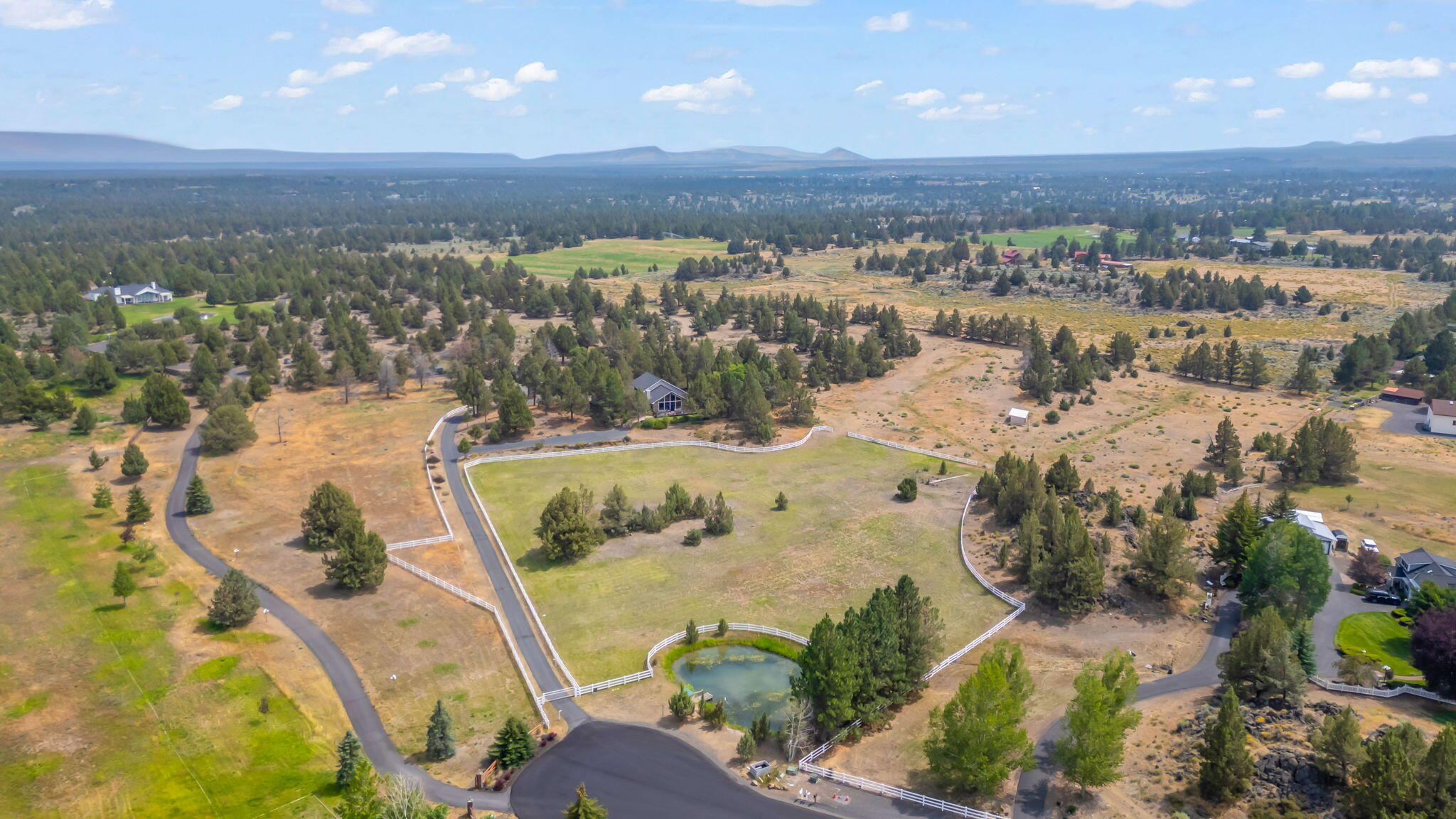Bend, Oregon, 97702, United States, 4 Bedrooms Bedrooms, ,3 BathroomsBathrooms,Residential,Active,1907972