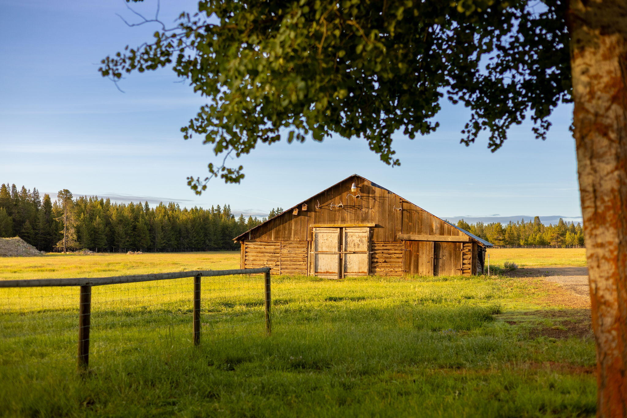 Bend, Oregon, 97707, United States, 3 Bedrooms Bedrooms, ,3 BathroomsBathrooms,Residential,Active,1880197