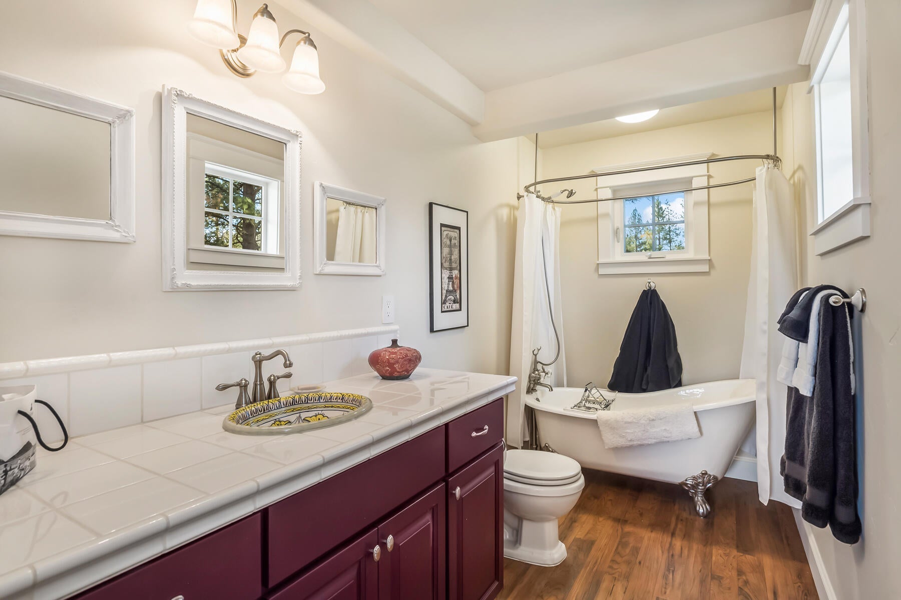 Bend, Oregon, 97707, United States, 5 Bedrooms Bedrooms, ,5 BathroomsBathrooms,Residential,Active,2044562