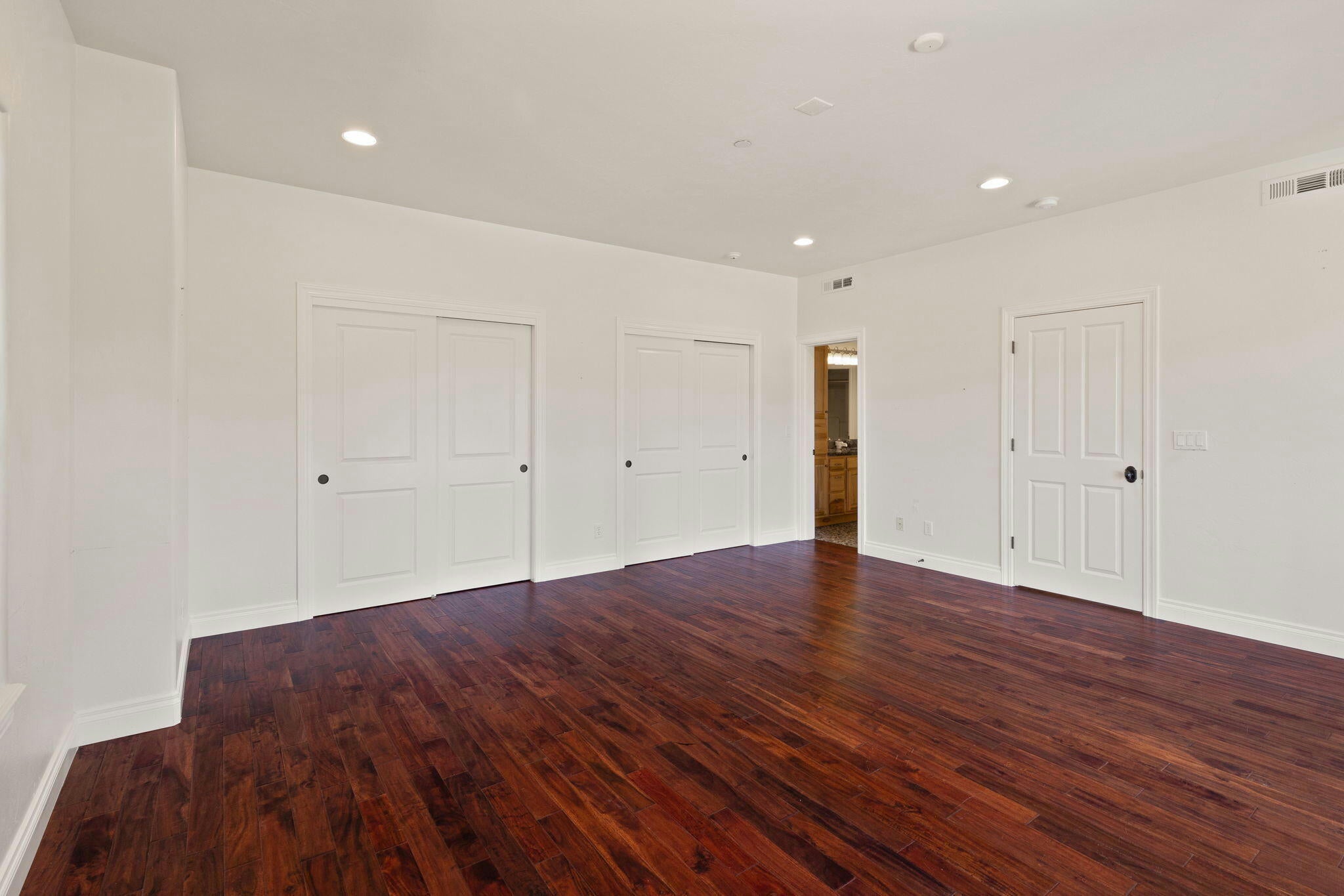 Grants Pass, Oregon, 97527, United States, ,6 BathroomsBathrooms,Residential,Active,1748769