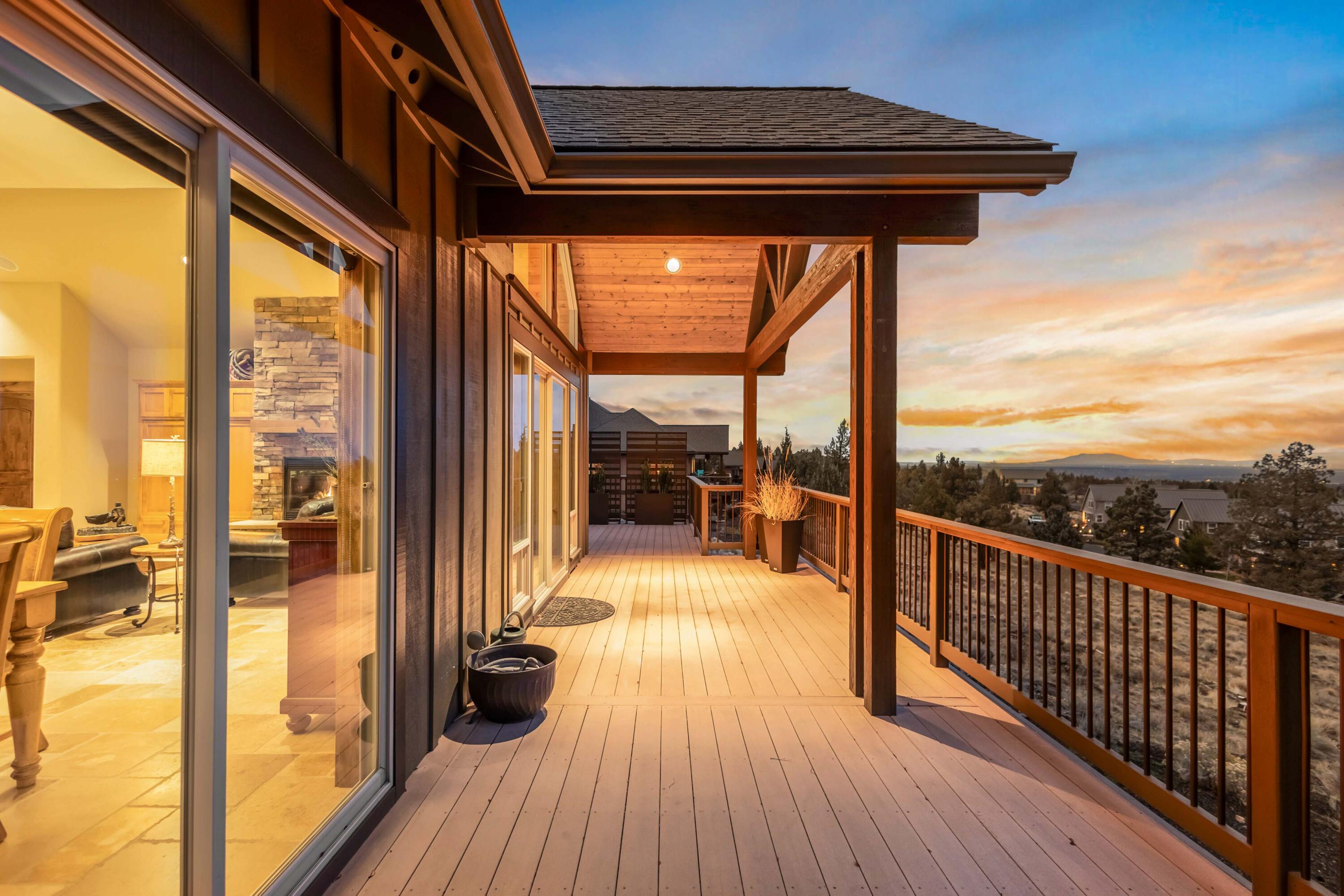 Redmond, Oregon, 97756, United States, 3 Bedrooms Bedrooms, ,4 BathroomsBathrooms,Residential,Active,2002359