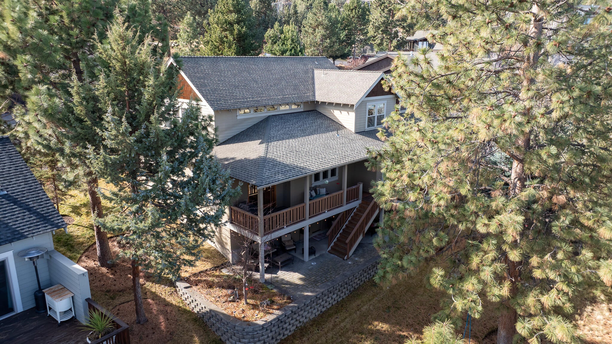 Bend, Oregon, 97703, United States, 3 Bedrooms Bedrooms, ,3 BathroomsBathrooms,Residential,Active,2017476