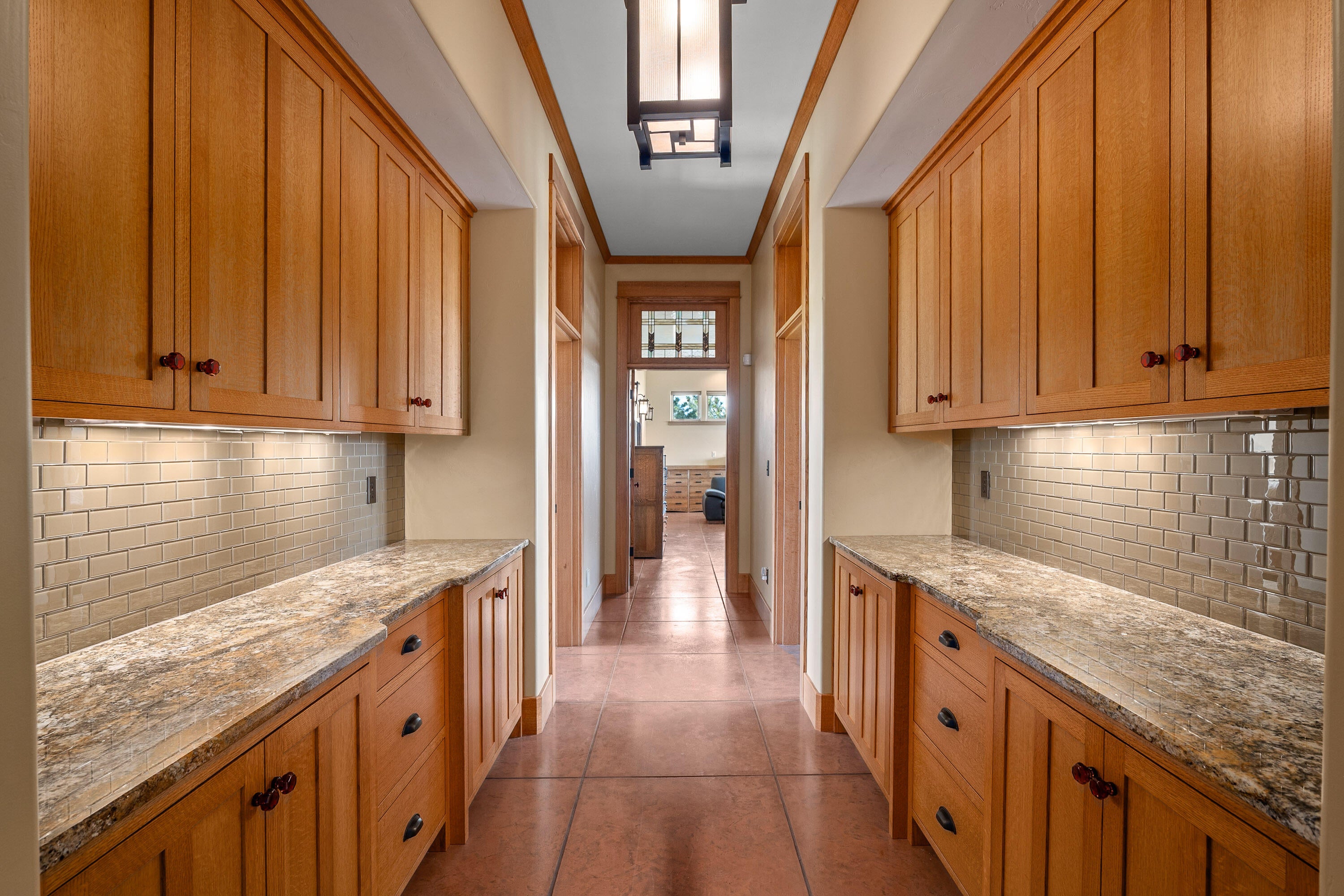 Bonanza, Oregon, 97623, United States, 3 Bedrooms Bedrooms, ,4 BathroomsBathrooms,Residential,Active,1876681