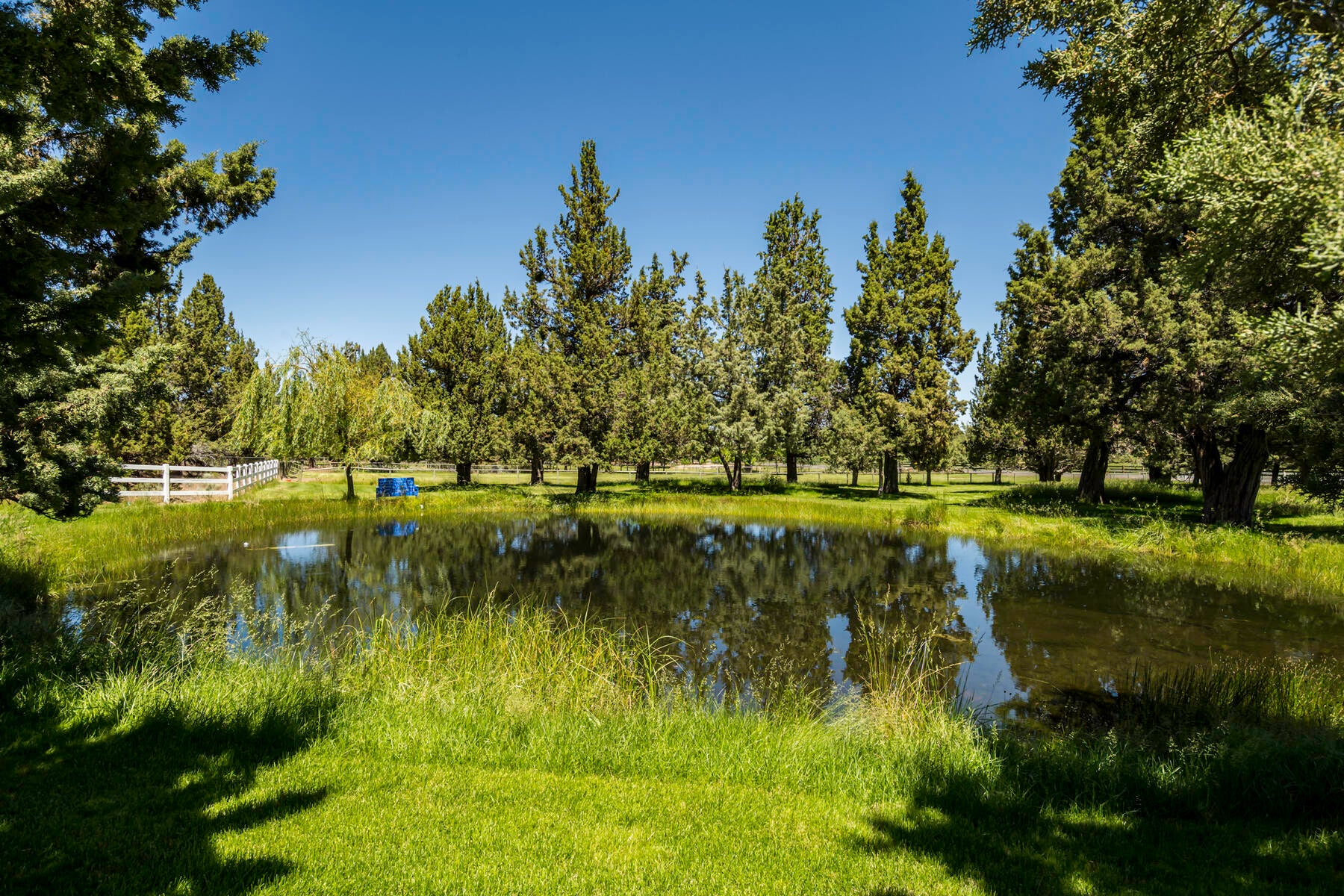 Bend, Oregon, 97702, United States, ,6 BathroomsBathrooms,Residential,Active,1726978