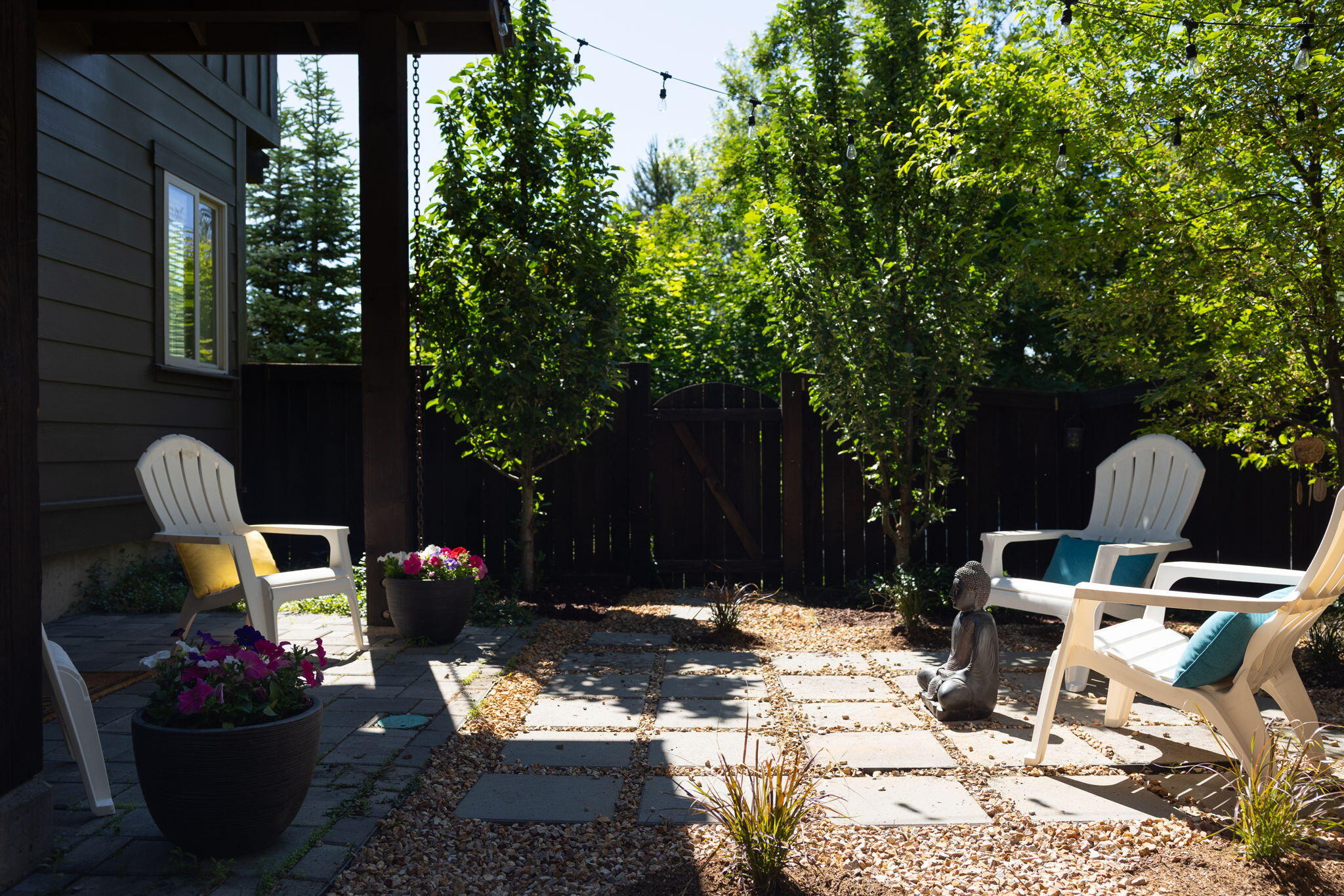 Bend, Oregon, 97702, United States, ,3 BathroomsBathrooms,Residential,Active,1850627