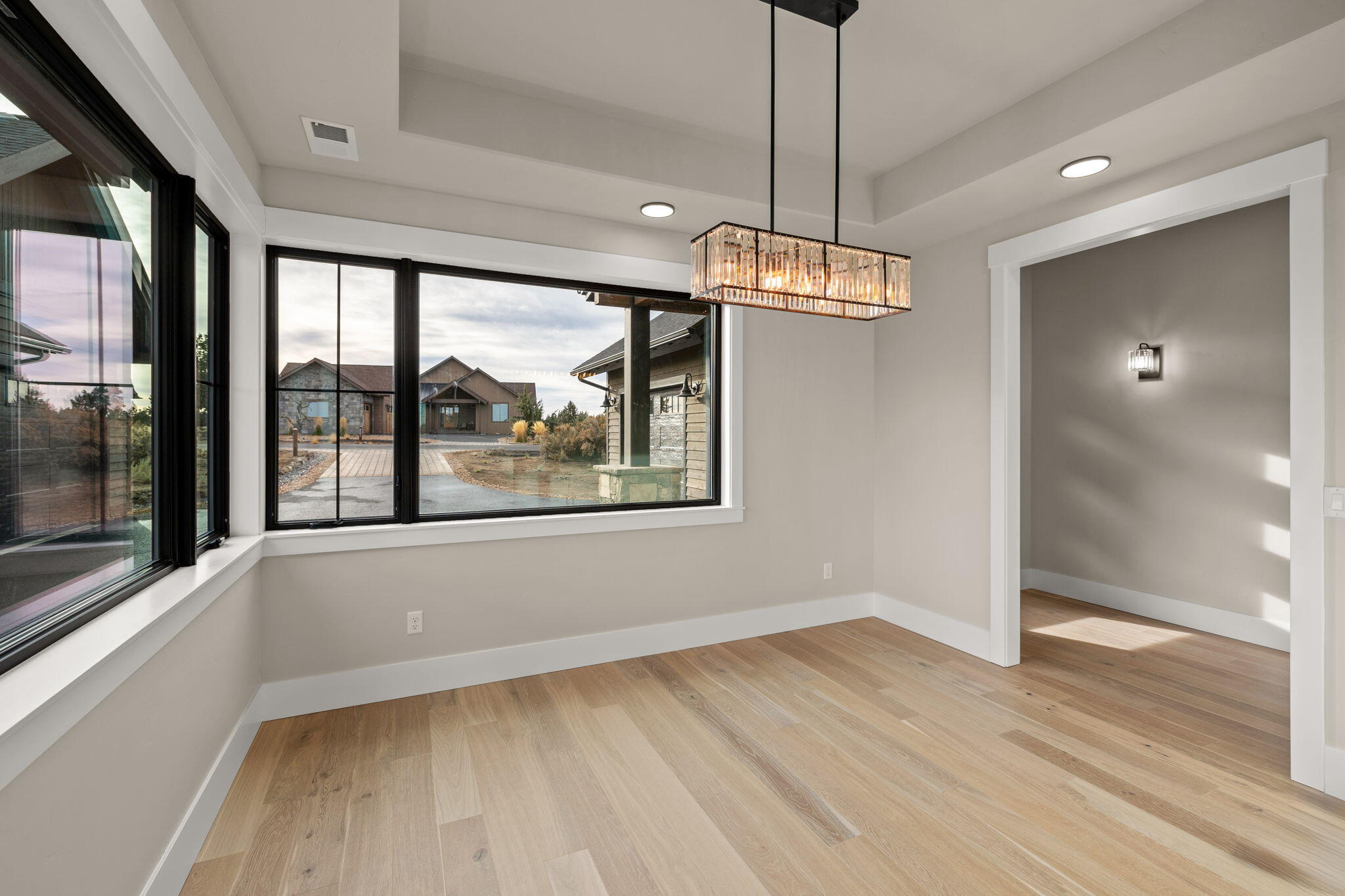 Powell Butte, Oregon, 97753, United States, 3 Bedrooms Bedrooms, ,3 BathroomsBathrooms,Residential,Active,1742297