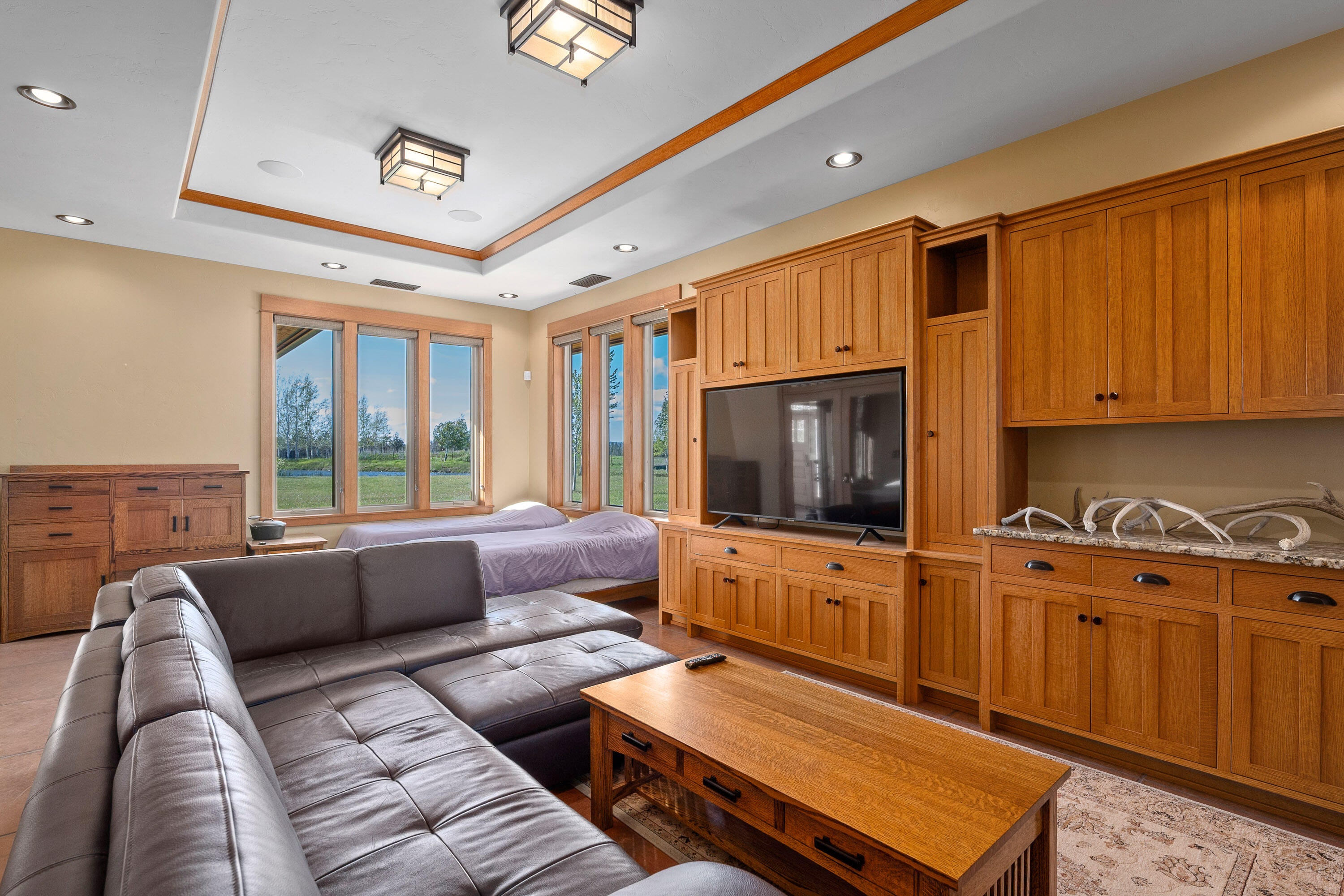 Bonanza, Oregon, 97623, United States, 3 Bedrooms Bedrooms, ,4 BathroomsBathrooms,Residential,Active,1876681