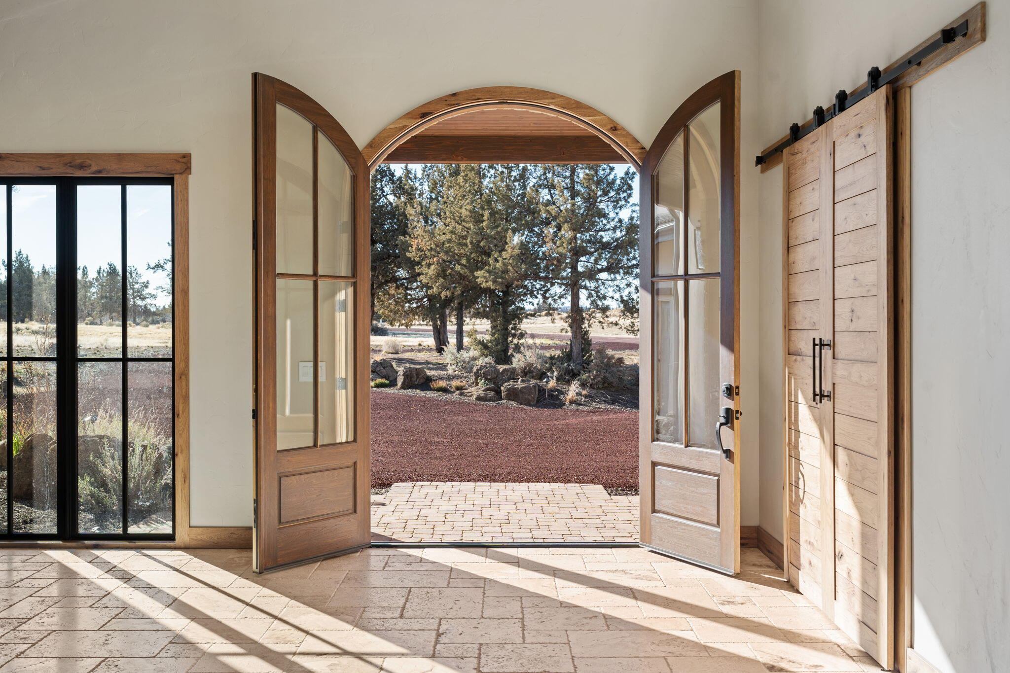 Terrebonne, Oregon, 97760, United States, 5 Bedrooms Bedrooms, ,5 BathroomsBathrooms,Residential,Active,1747251