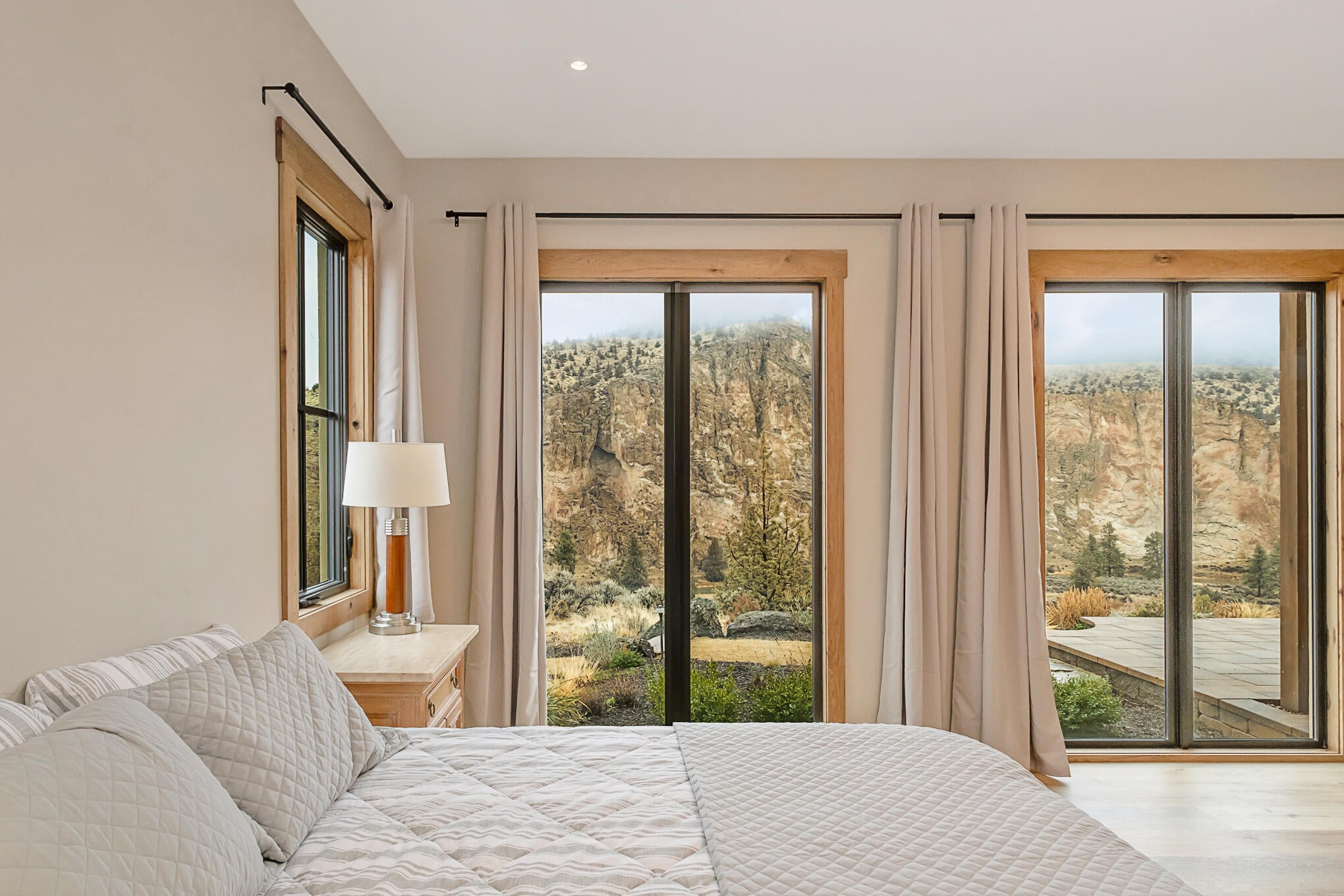 Terrebonne, Oregon, 97760, United States, 5 Bedrooms Bedrooms, ,5 BathroomsBathrooms,Residential,Active,1747251