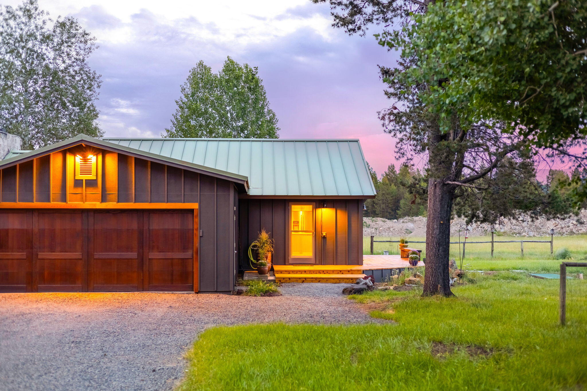 Bend, Oregon, 97707, United States, 3 Bedrooms Bedrooms, ,3 BathroomsBathrooms,Residential,Active,1880197