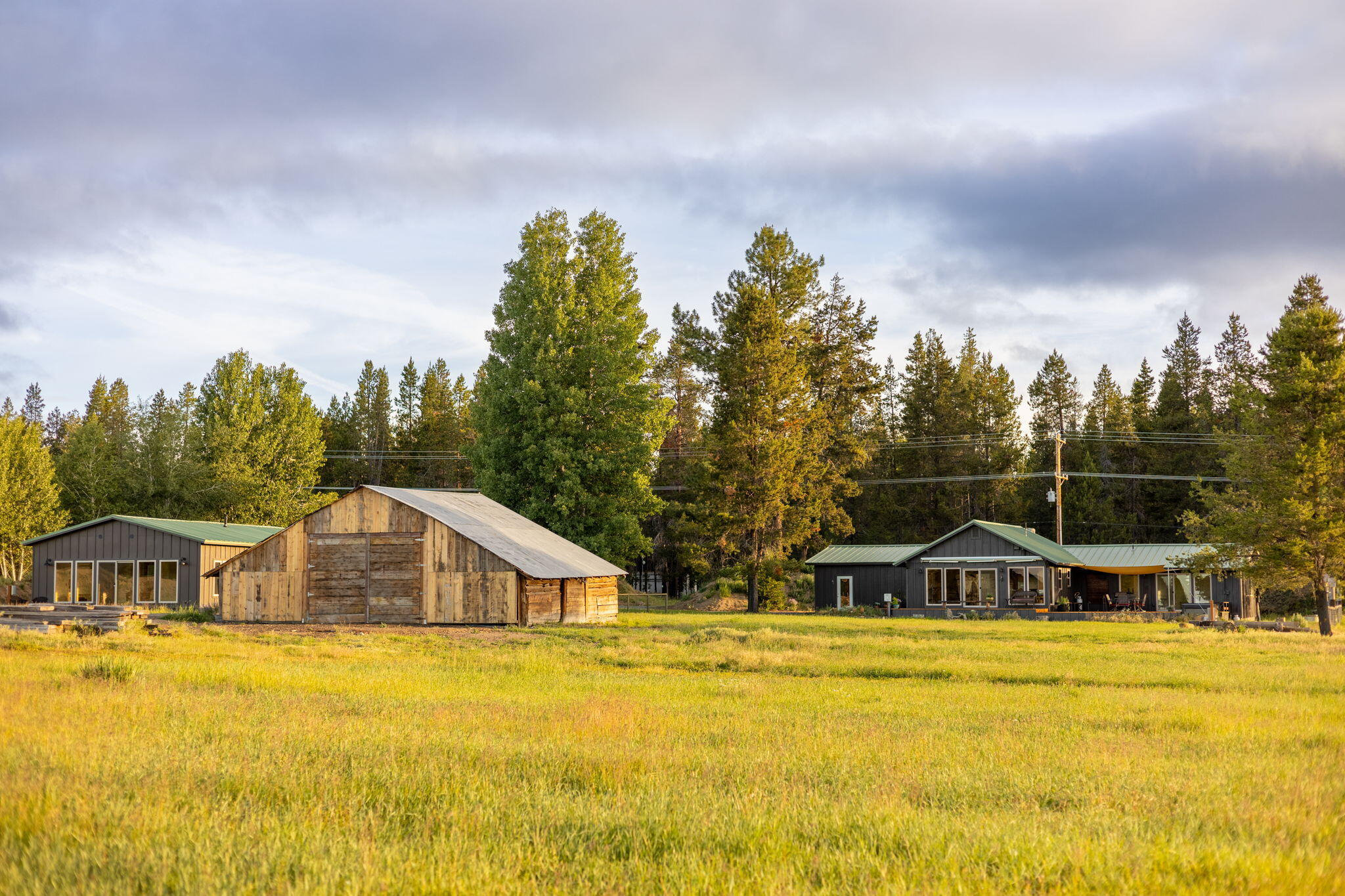 Bend, Oregon, 97707, United States, 3 Bedrooms Bedrooms, ,3 BathroomsBathrooms,Residential,Active,1880197