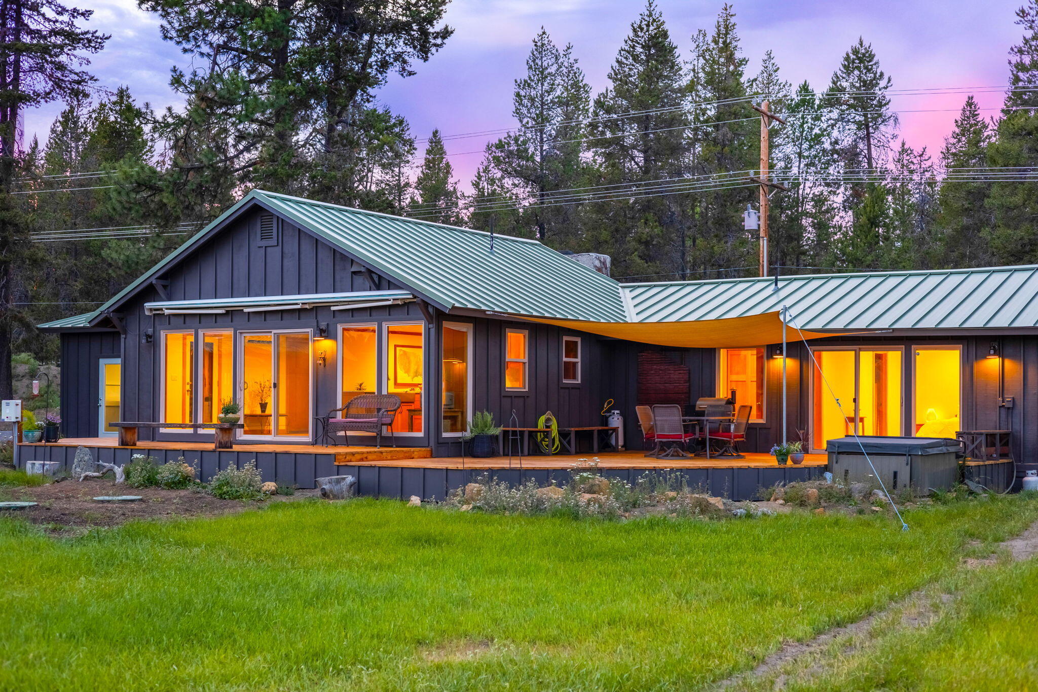 Bend, Oregon, 97707, United States, 3 Bedrooms Bedrooms, ,3 BathroomsBathrooms,Residential,Active,1880197