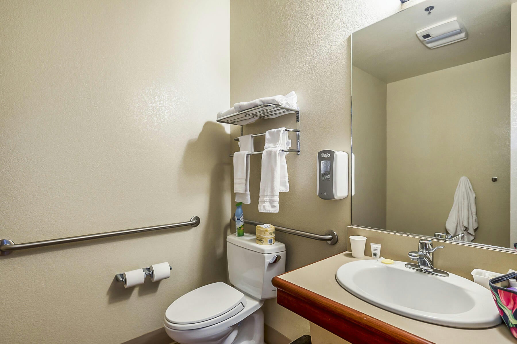 Powell Butte, Oregon, 97753, United States, 4 Bedrooms Bedrooms, ,4 BathroomsBathrooms,Residential,Active,1769979