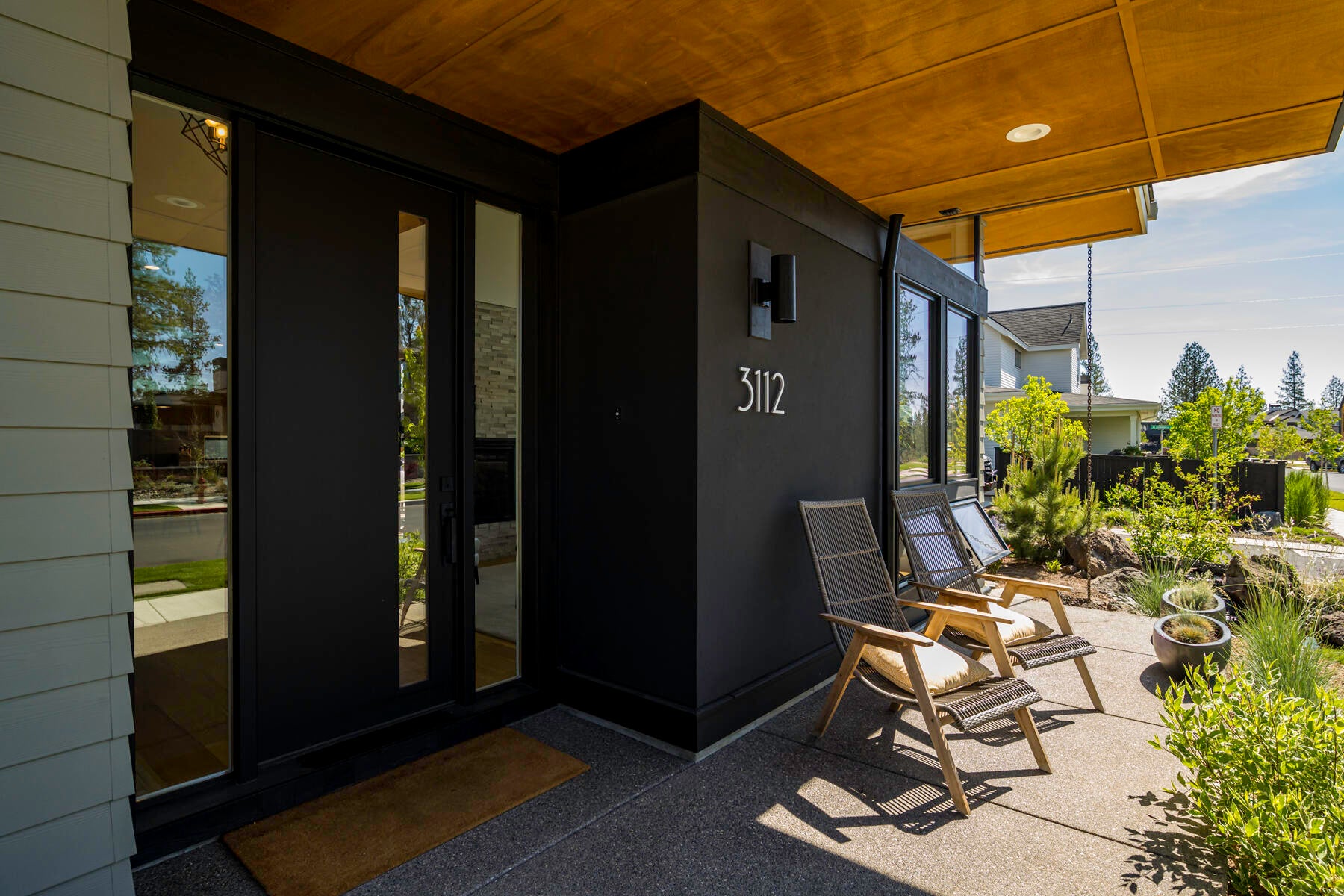 Bend, Oregon, 97703, United States, 3 Bedrooms Bedrooms, ,3 BathroomsBathrooms,Residential,Active,2008310