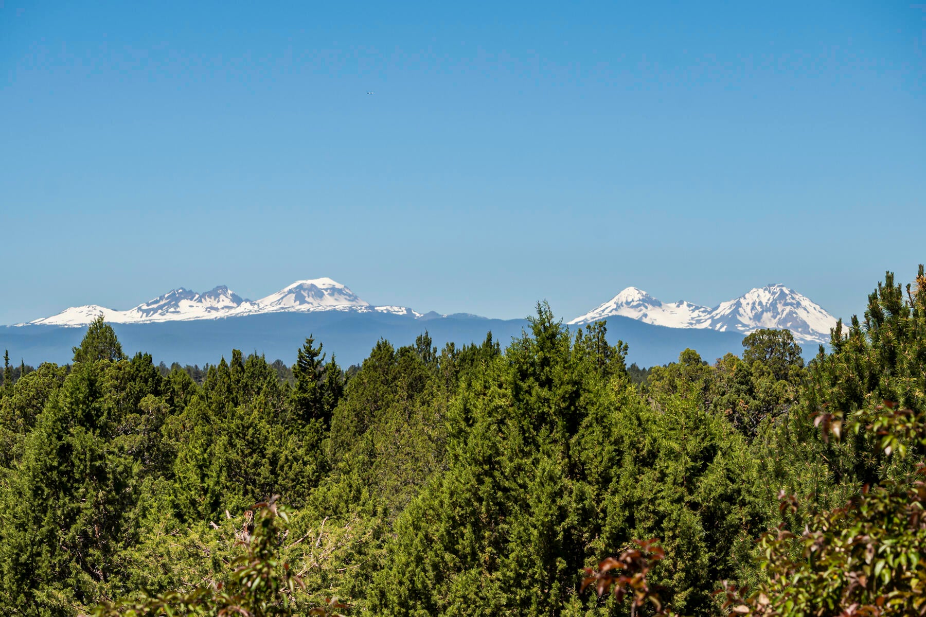 Bend, Oregon, 97702, United States, ,6 BathroomsBathrooms,Residential,Active,1726978