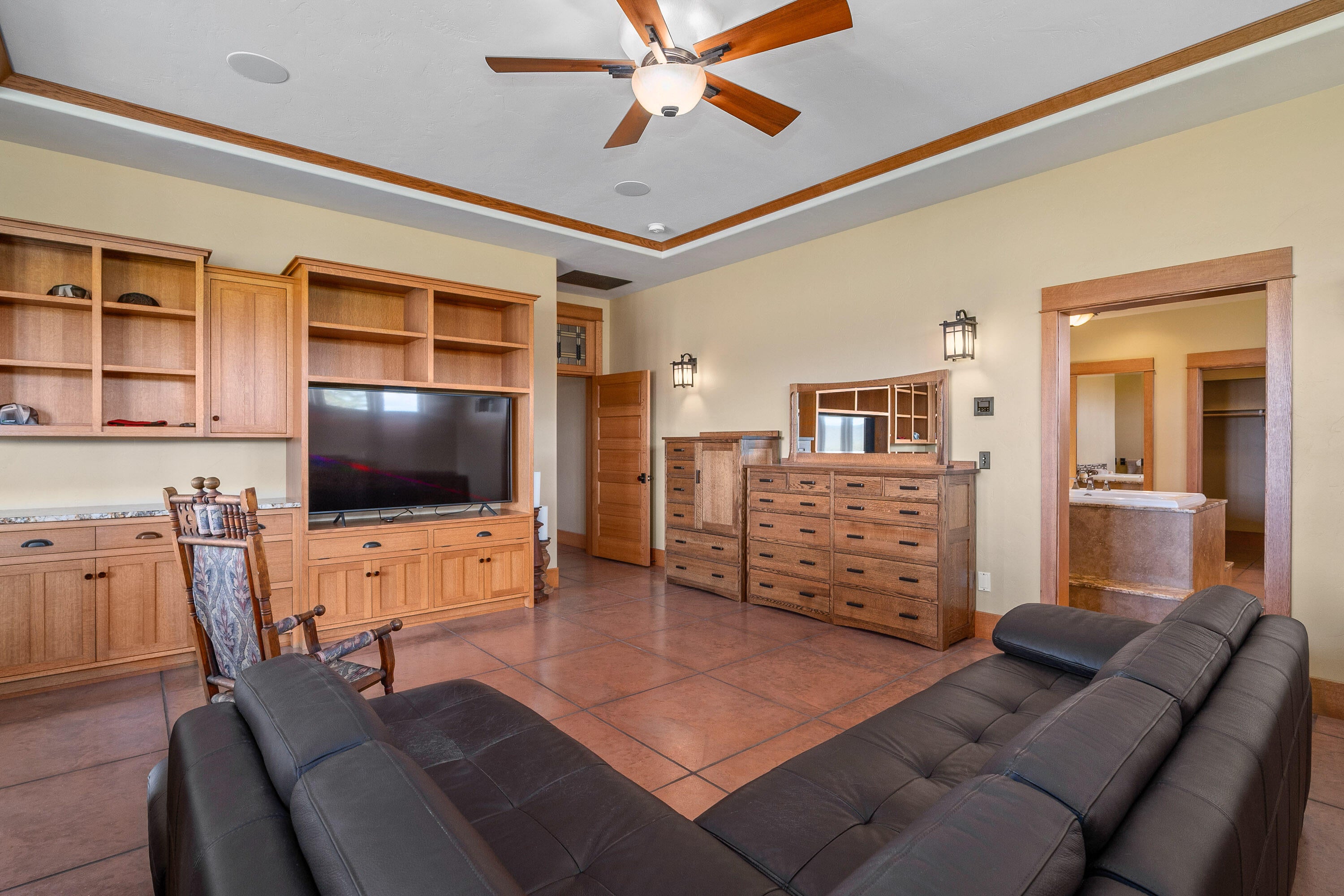 Bonanza, Oregon, 97623, United States, 3 Bedrooms Bedrooms, ,4 BathroomsBathrooms,Residential,Active,1876681