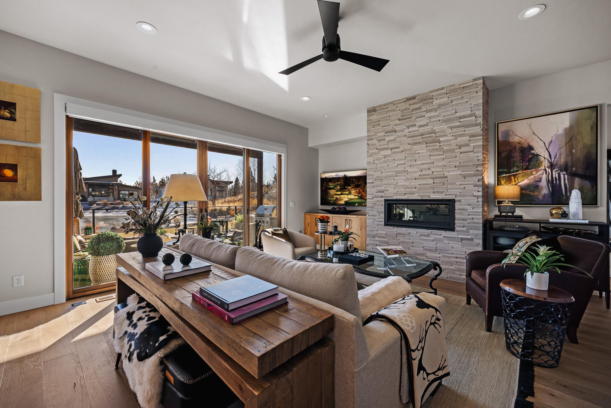 Bend, Oregon, 97701, United States, 3 Bedrooms Bedrooms, ,3 BathroomsBathrooms,Residential,Active,2015445