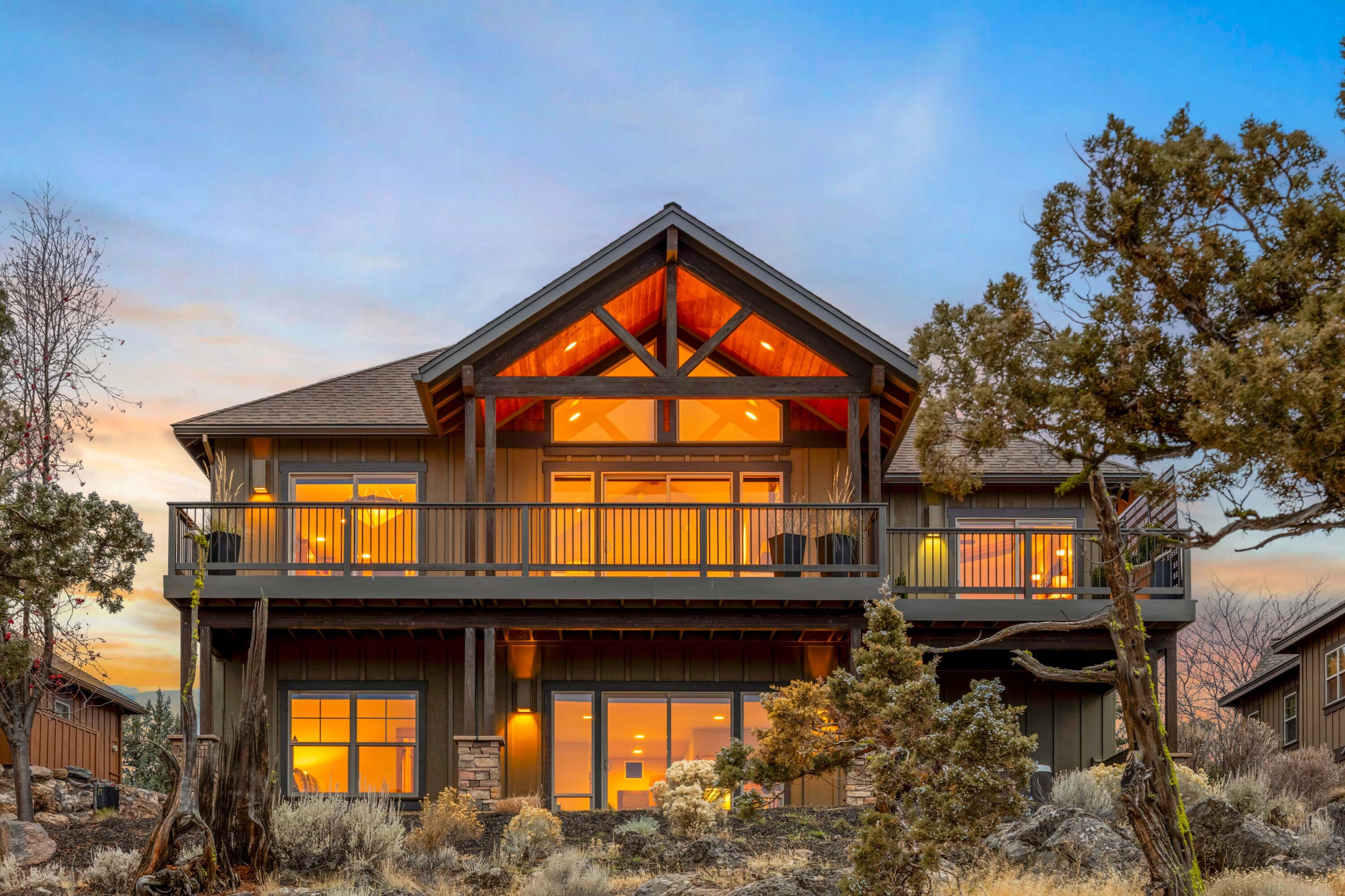 Redmond, Oregon, 97756, United States, 3 Bedrooms Bedrooms, ,4 BathroomsBathrooms,Residential,Active,2002359