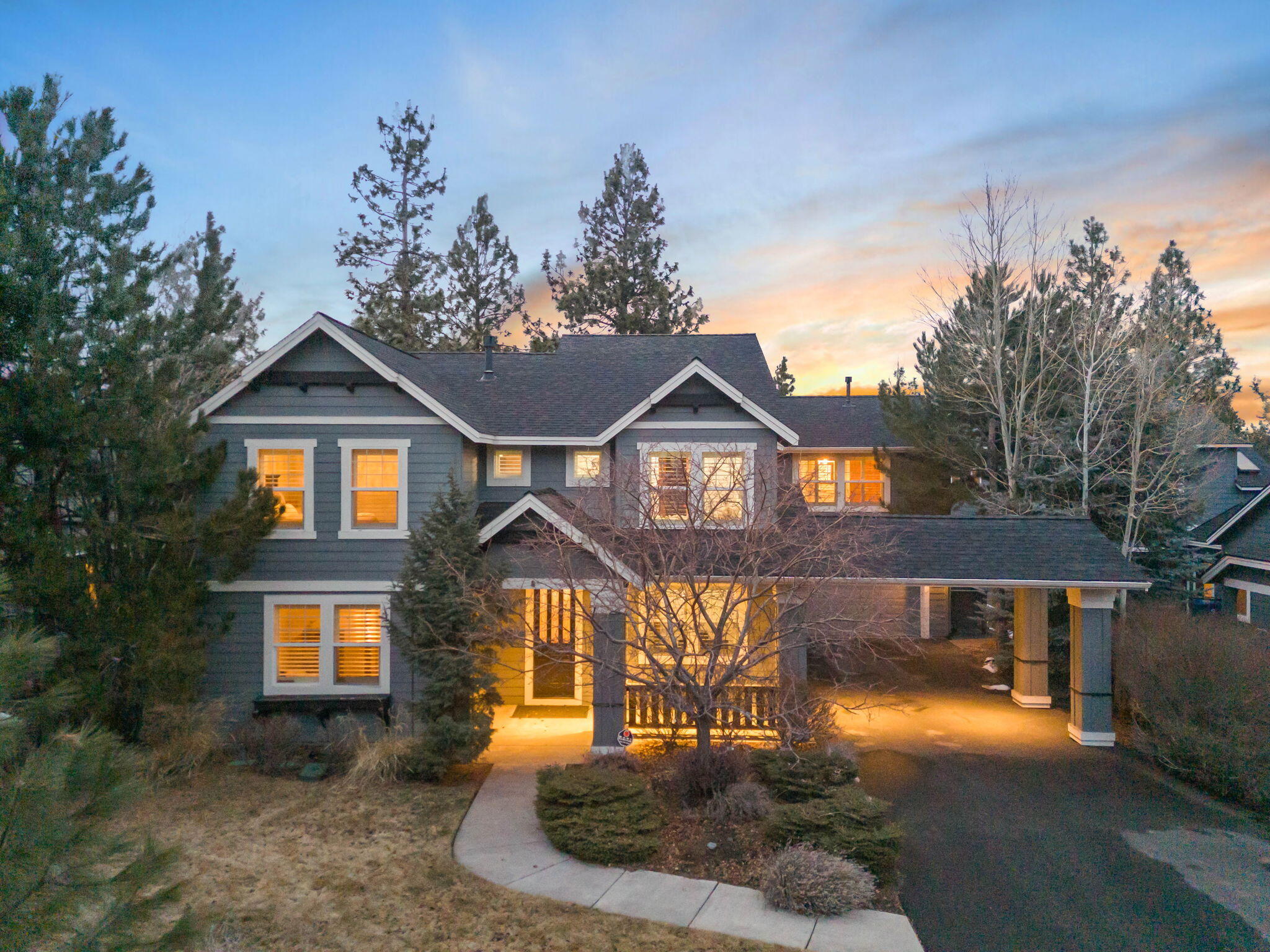 Bend, Oregon, 97702, United States, 4 Bedrooms Bedrooms, ,5 BathroomsBathrooms,Residential,Active,1726847