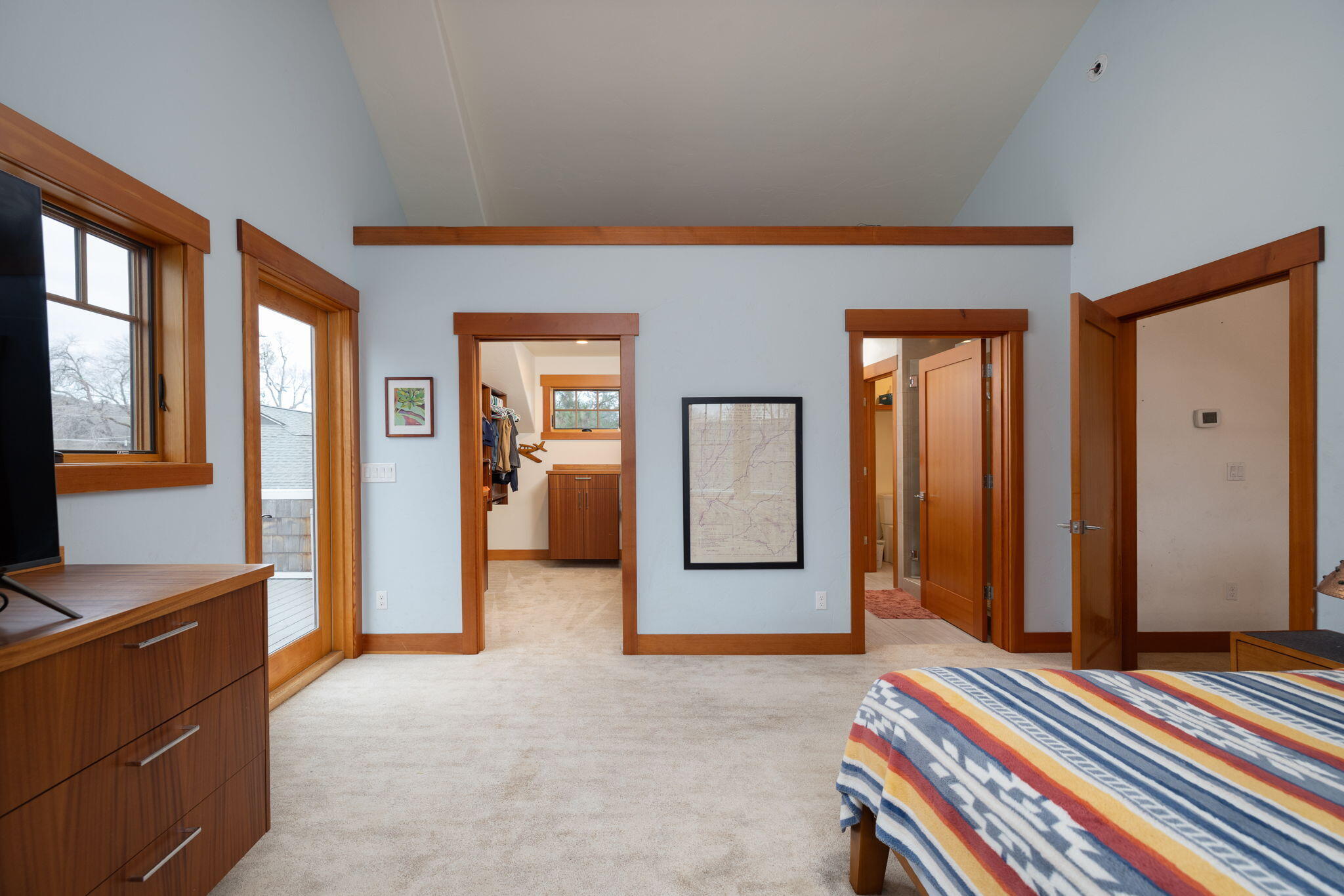 Bend, Oregon, 97703, United States, 4 Bedrooms Bedrooms, ,4 BathroomsBathrooms,Residential,Active,1996273