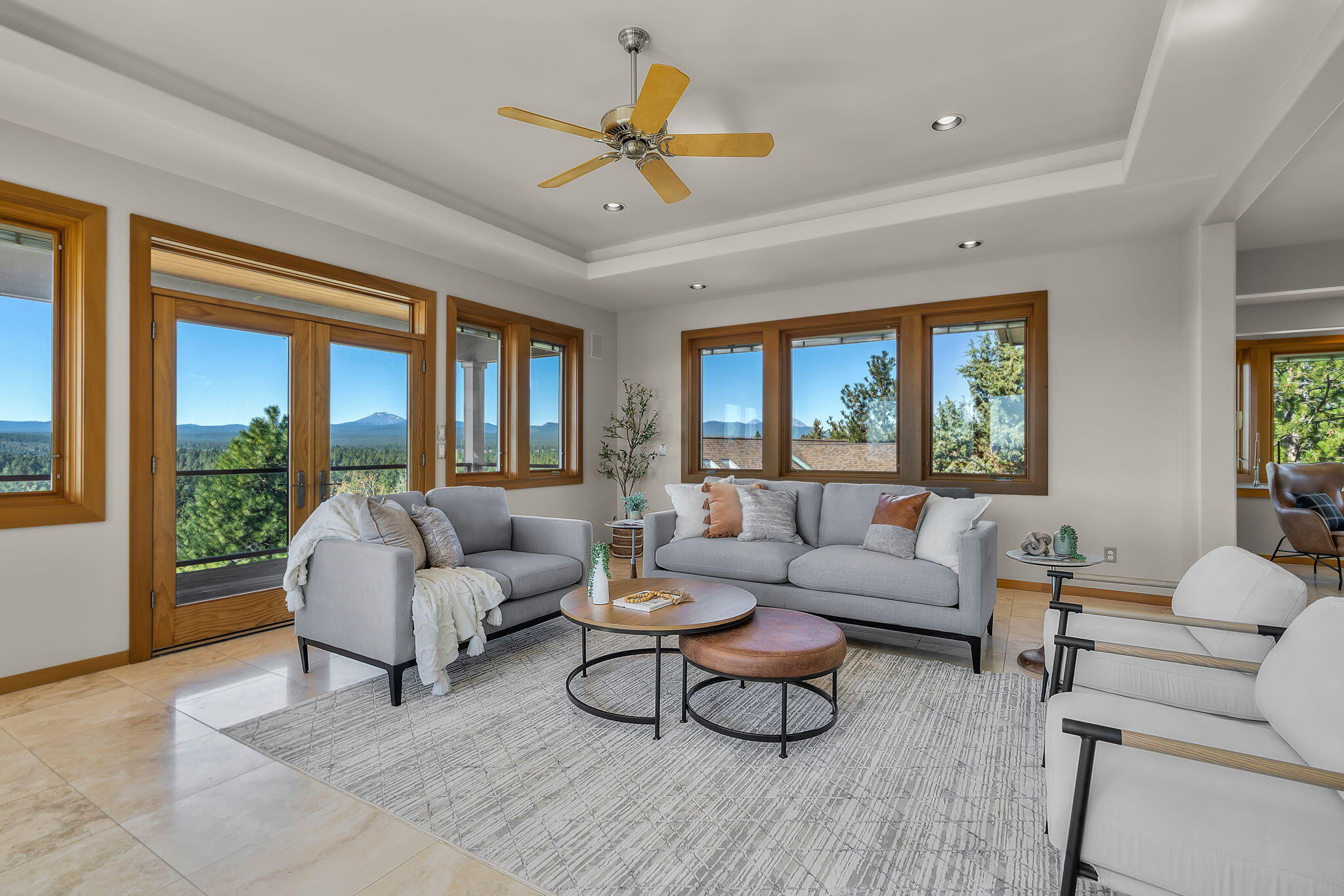 Bend, Oregon, 97702, United States, 3 Bedrooms Bedrooms, ,4 BathroomsBathrooms,Residential,Active,1929788