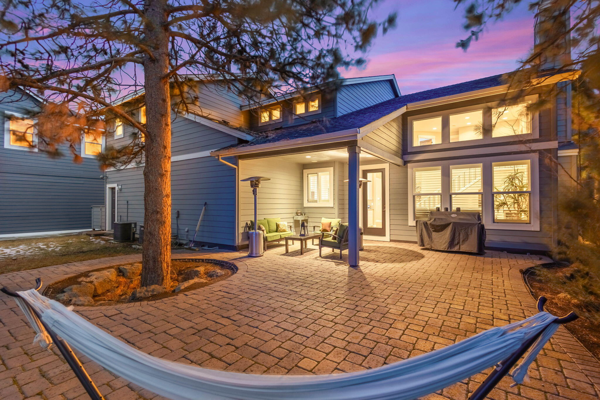 Bend, Oregon, 97702, United States, 4 Bedrooms Bedrooms, ,5 BathroomsBathrooms,Residential,Active,1726847