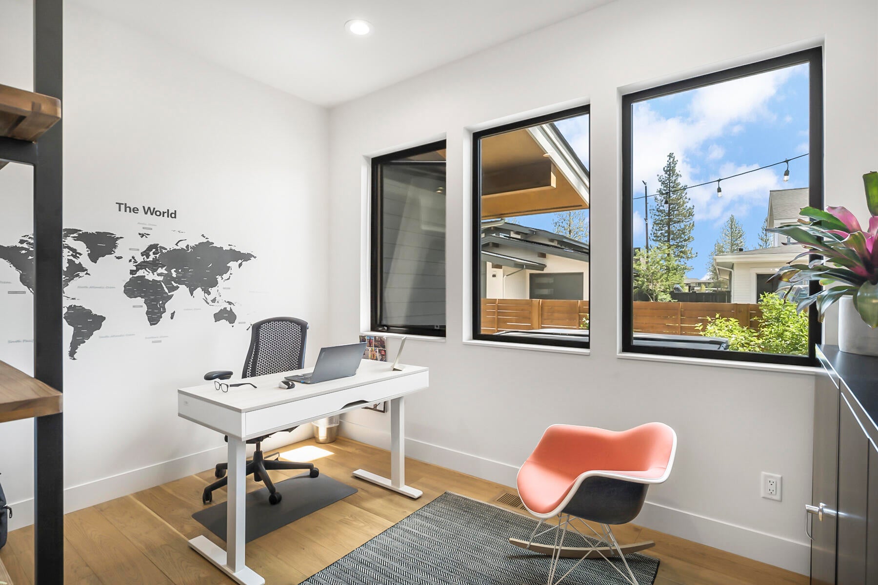 Bend, Oregon, 97703, United States, 3 Bedrooms Bedrooms, ,3 BathroomsBathrooms,Residential,Active,2008310