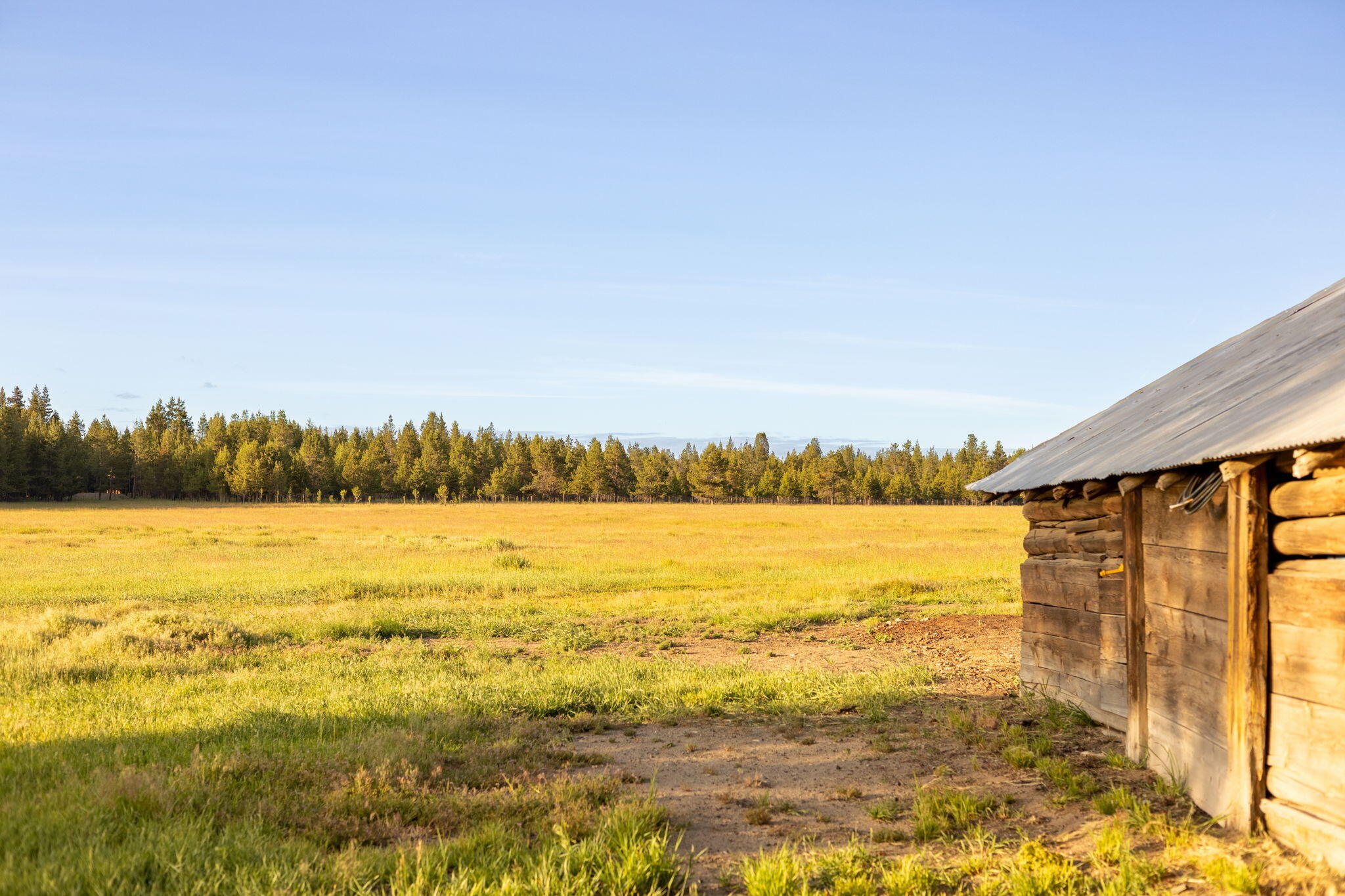 Bend, Oregon, 97707, United States, 3 Bedrooms Bedrooms, ,3 BathroomsBathrooms,Residential,Active,1880197