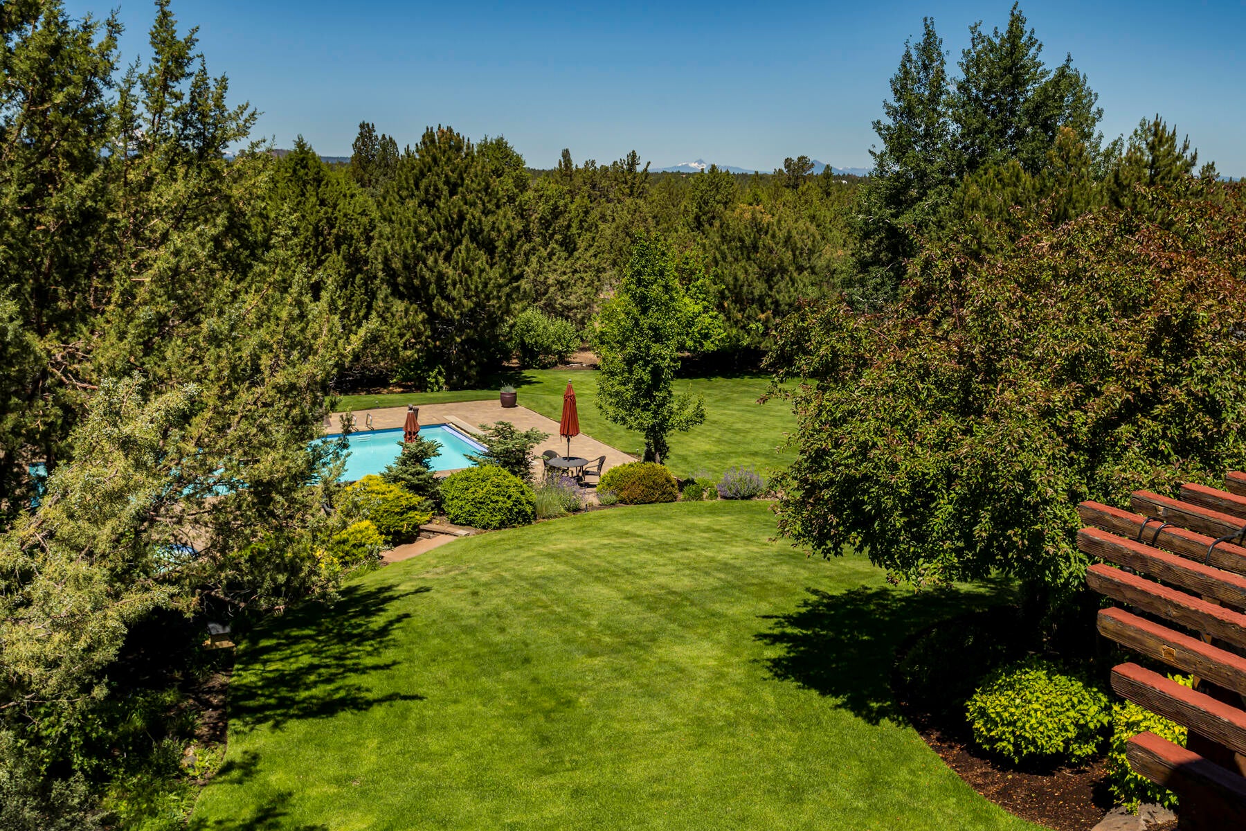 Bend, Oregon, 97702, United States, ,6 BathroomsBathrooms,Residential,Active,1726978