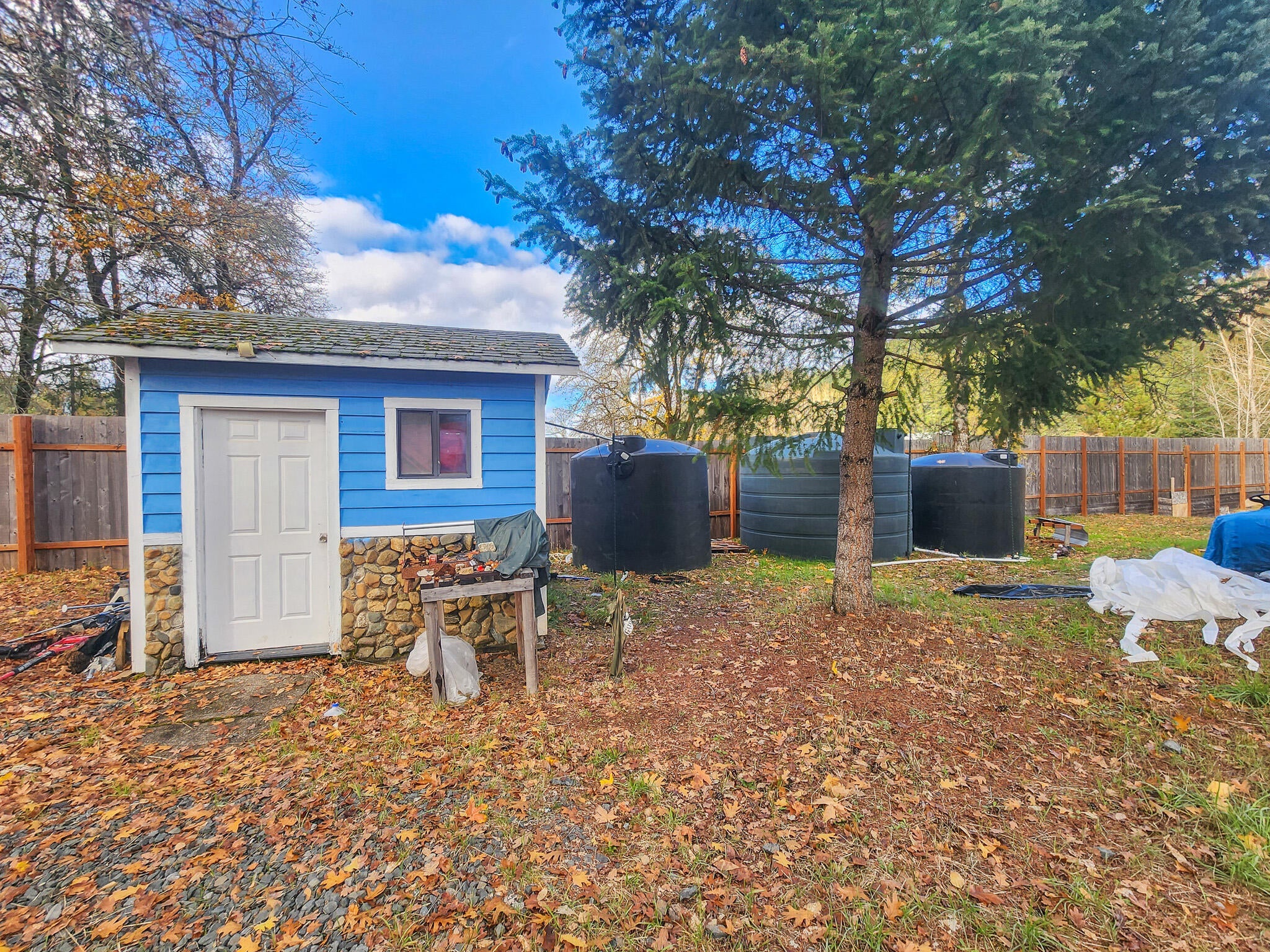 Selma, Oregon, 97538, United States, 3 Bedrooms Bedrooms, ,2 BathroomsBathrooms,Residential,Active,1909861