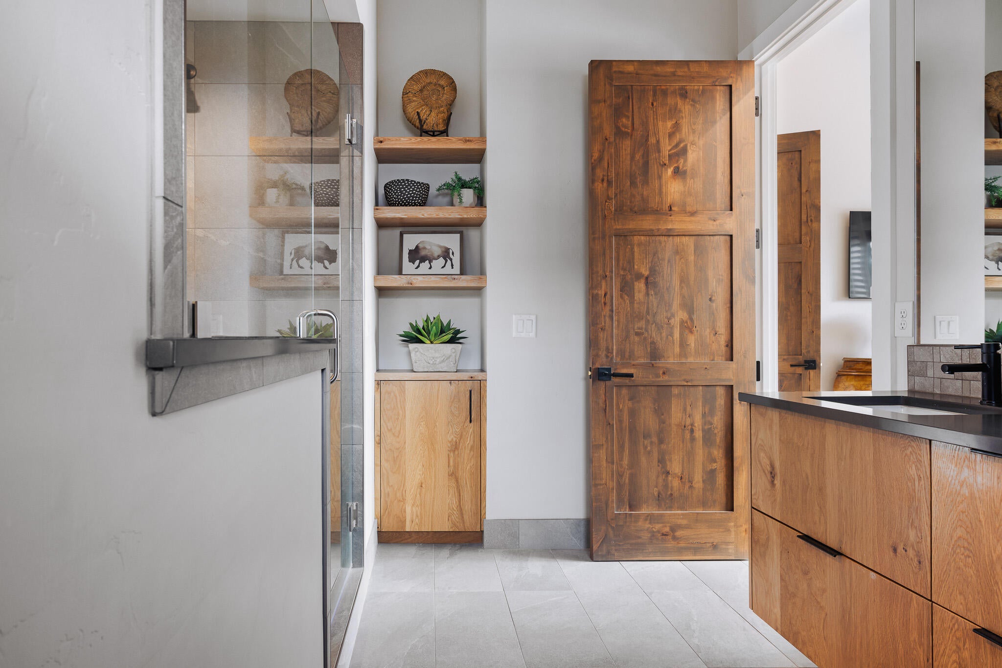 Bend, Oregon, 97701, United States, 3 Bedrooms Bedrooms, ,3 BathroomsBathrooms,Residential,Active,2015445