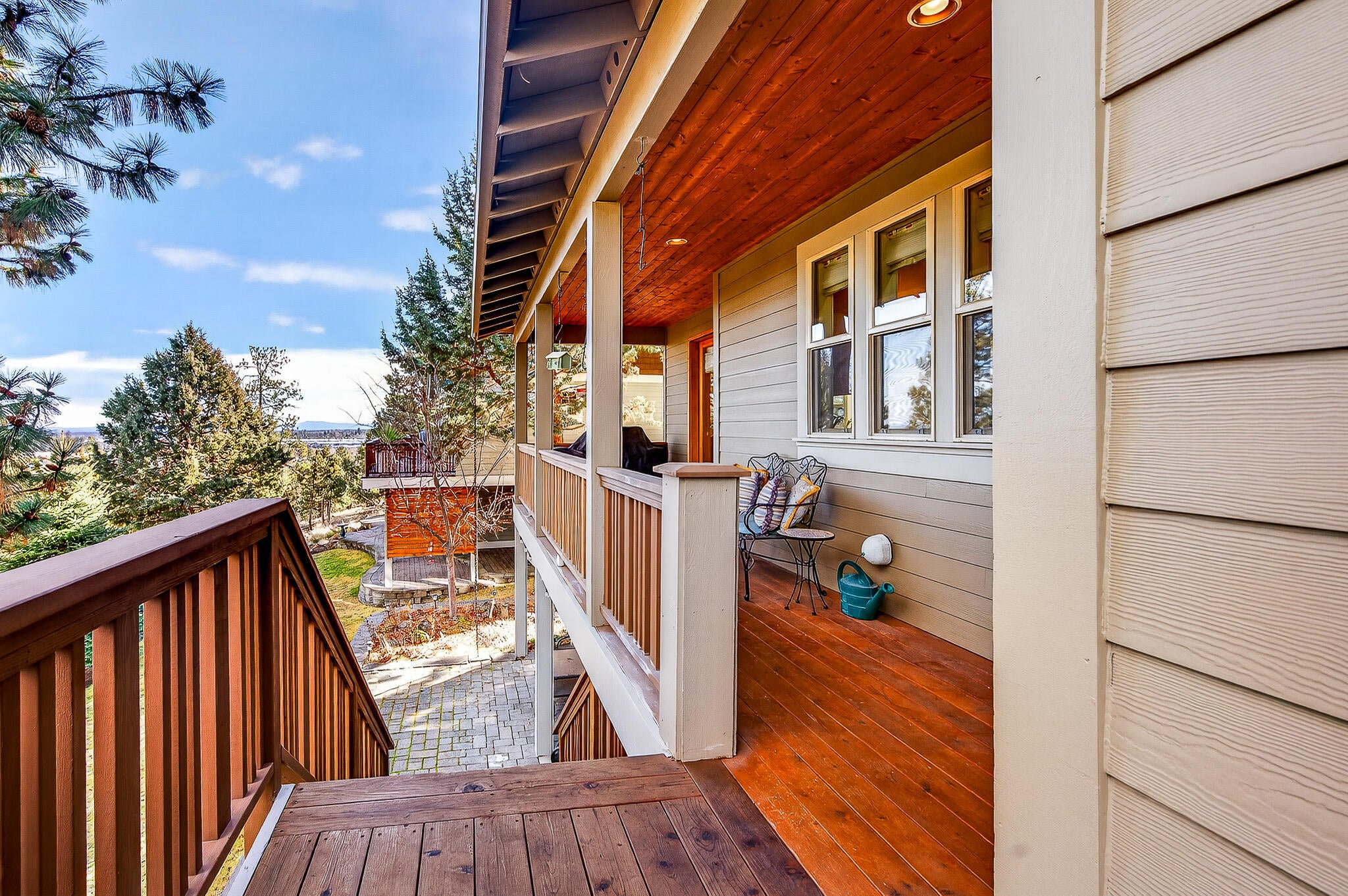 Bend, Oregon, 97703, United States, 3 Bedrooms Bedrooms, ,3 BathroomsBathrooms,Residential,Active,2017476