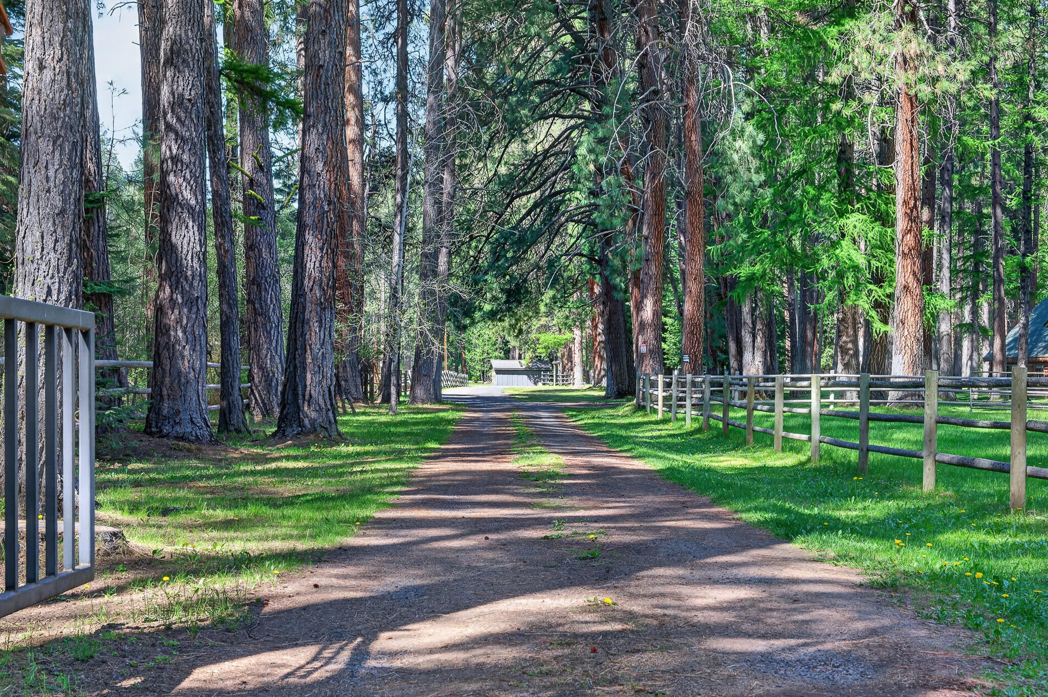Camp Sherman, Oregon, 97730, United States, 2 Bedrooms Bedrooms, ,2 BathroomsBathrooms,Residential,Active,2045042