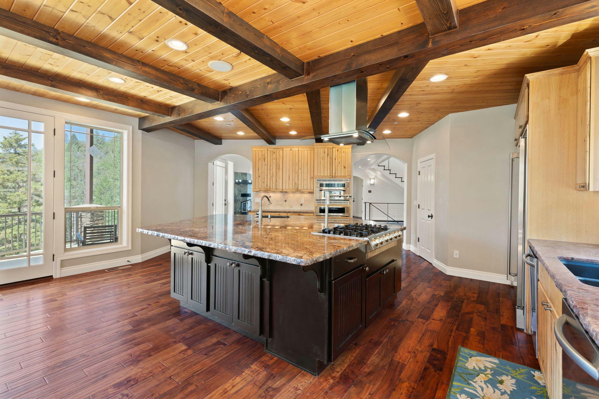 Grants Pass, Oregon, 97527, United States, ,6 BathroomsBathrooms,Residential,Active,1748769