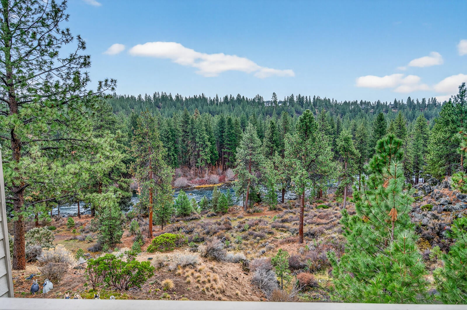 Bend, Oregon, 97702, United States, 4 Bedrooms Bedrooms, ,5 BathroomsBathrooms,Residential,Active,2007101