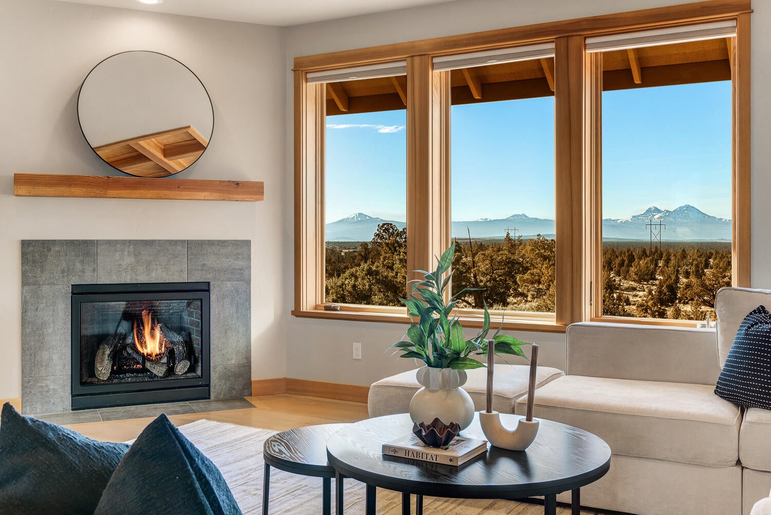 Powell Butte, Oregon, 97753, United States, 3 Bedrooms Bedrooms, ,4 BathroomsBathrooms,Residential,Active,2001062