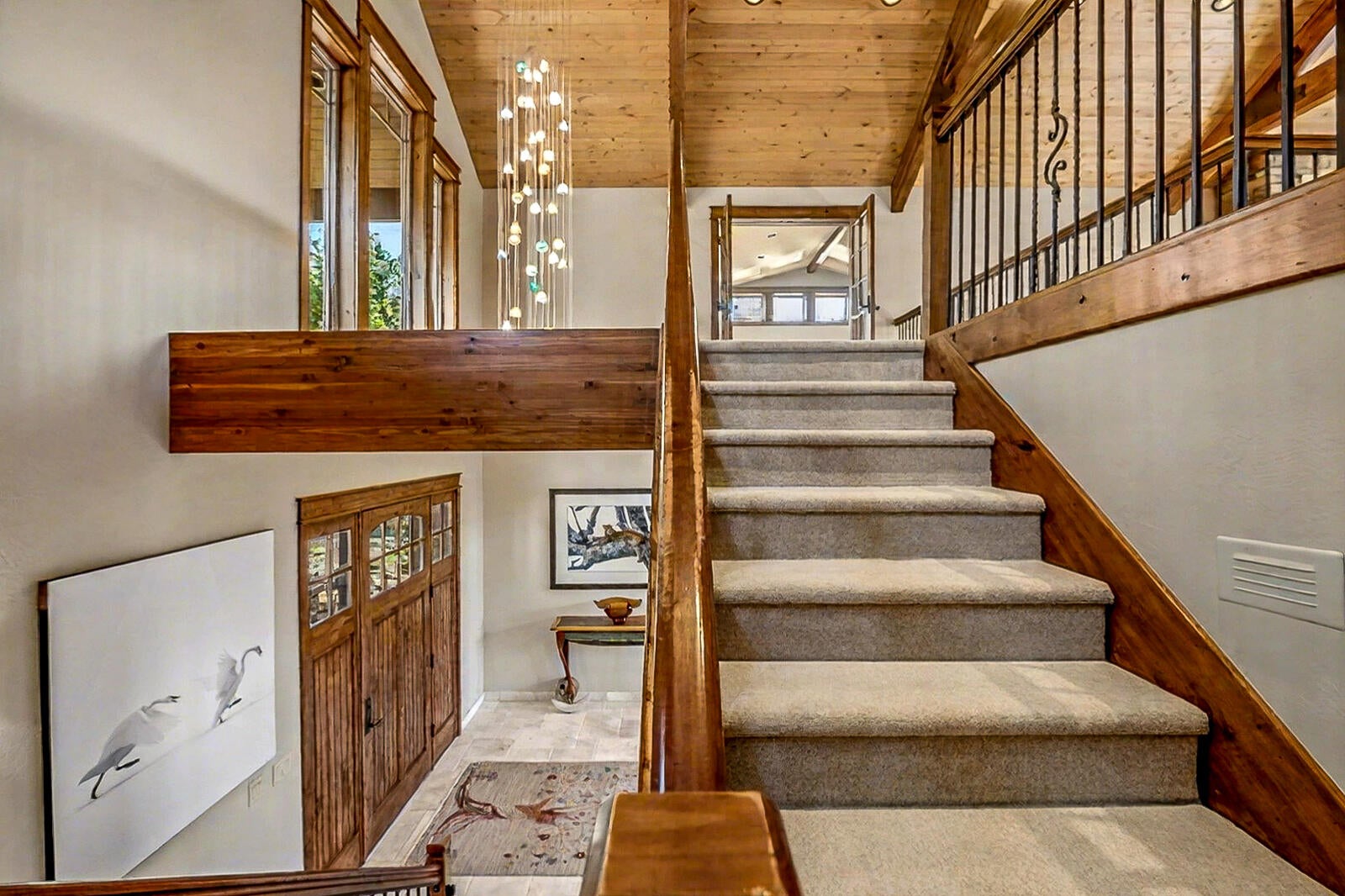 Bend, Oregon, 97703, United States, 4 Bedrooms Bedrooms, ,4 BathroomsBathrooms,Residential,Active,1990602