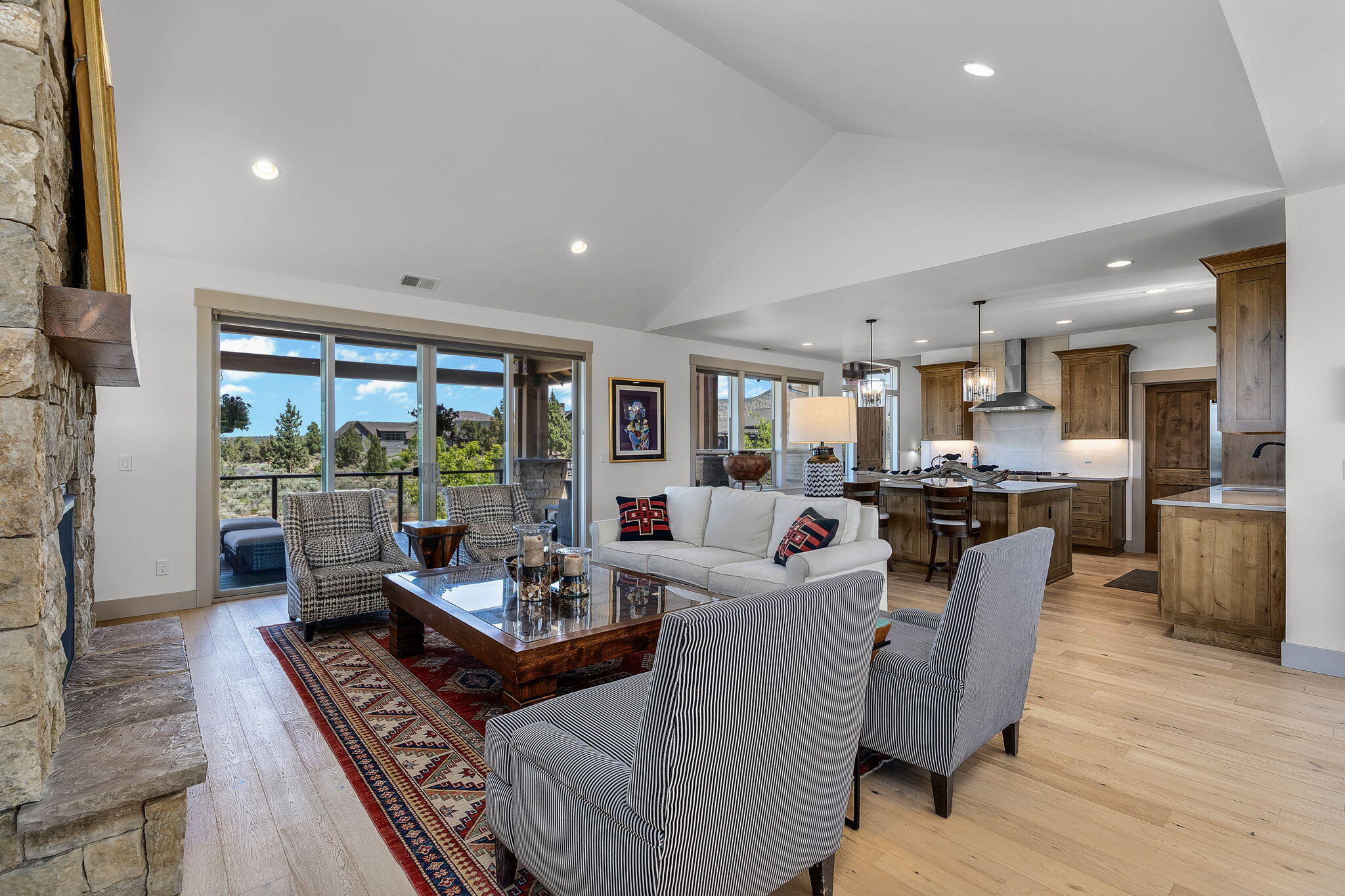 Powell Butte, Oregon, 97753, United States, 3 Bedrooms Bedrooms, ,3 BathroomsBathrooms,Residential,Active,1884879