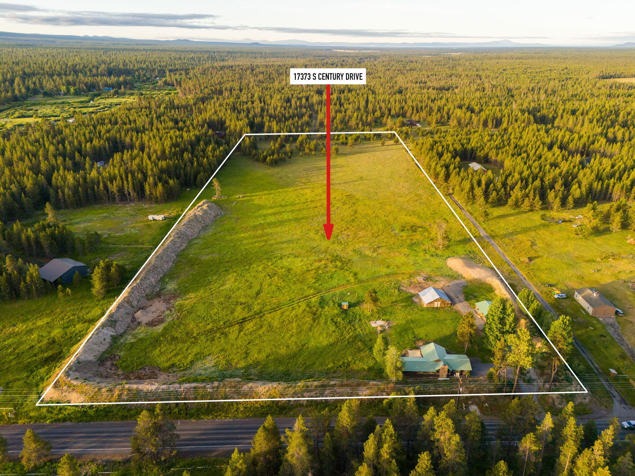 Bend, Oregon, 97707, United States, 3 Bedrooms Bedrooms, ,3 BathroomsBathrooms,Residential,Active,1880197