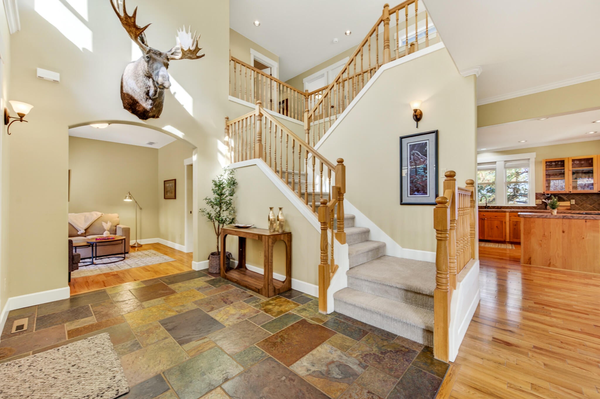 Bend, Oregon, 97703, United States, 3 Bedrooms Bedrooms, ,3 BathroomsBathrooms,Residential,Active,2017476