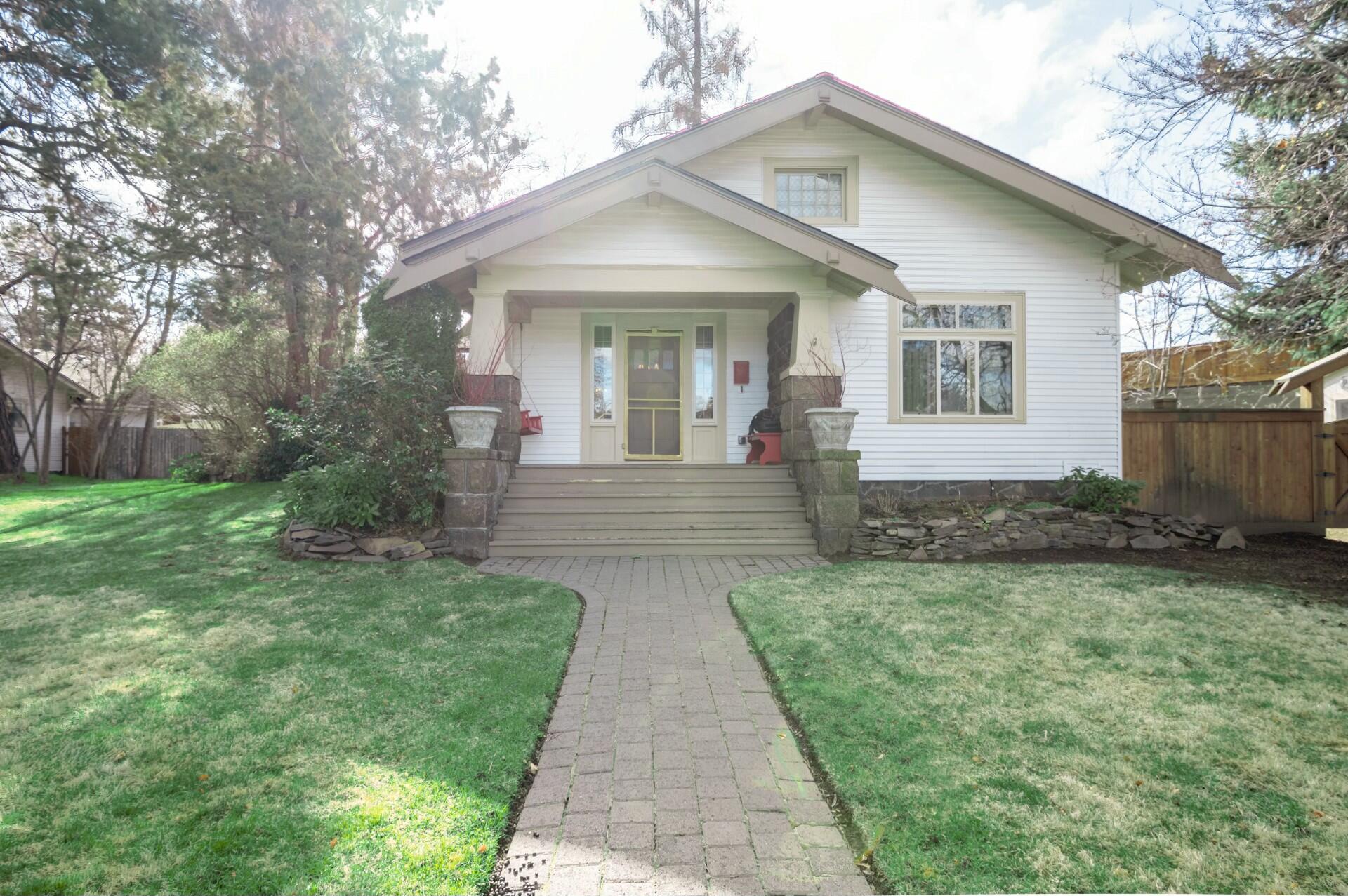Bend, Oregon, 97703, United States, 3 Bedrooms Bedrooms, ,2 BathroomsBathrooms,Residential,Active,1756823
