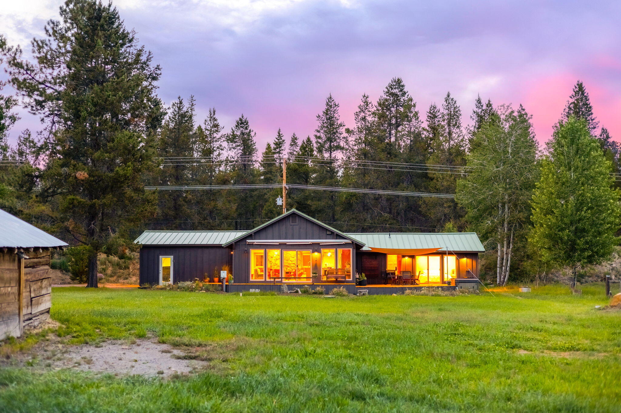 Bend, Oregon, 97707, United States, 3 Bedrooms Bedrooms, ,3 BathroomsBathrooms,Residential,Active,1880197