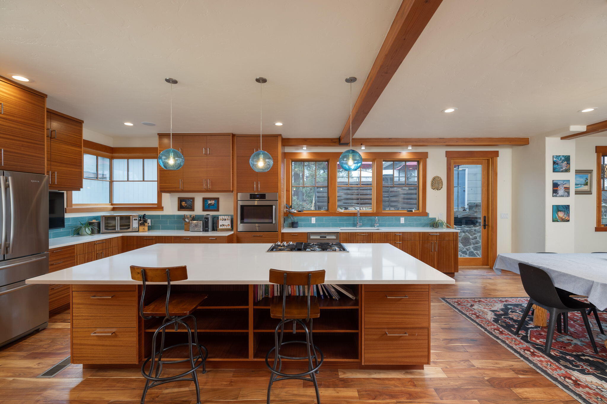 Bend, Oregon, 97703, United States, 4 Bedrooms Bedrooms, ,4 BathroomsBathrooms,Residential,Active,1996273