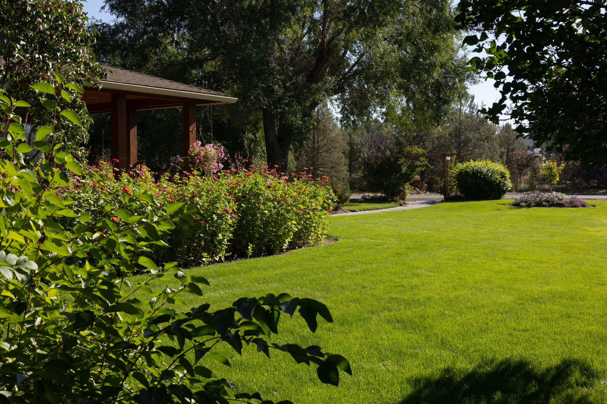 Powell Butte, Oregon, 97753, United States, ,3 BathroomsBathrooms,Residential,Active,1769369