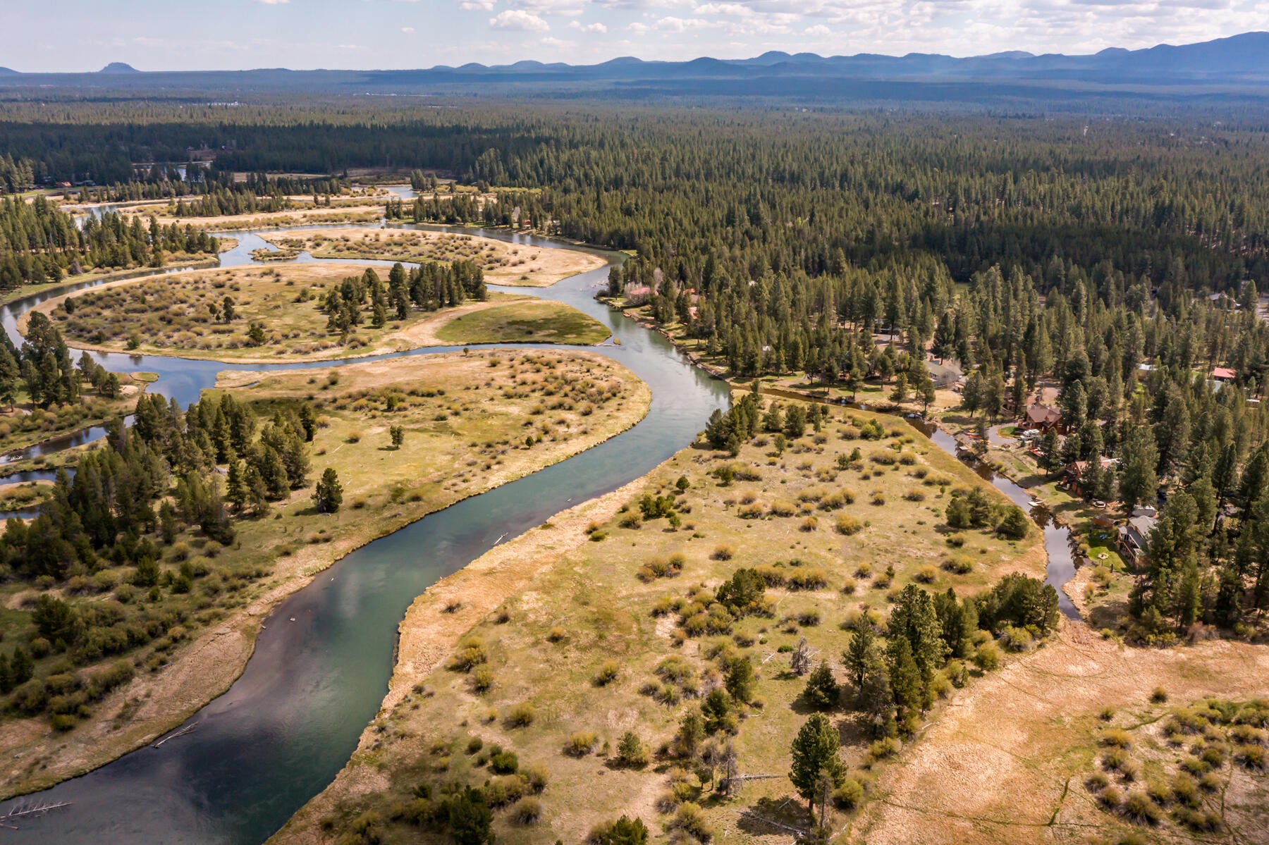 Bend, Oregon, 97707, United States, 5 Bedrooms Bedrooms, ,5 BathroomsBathrooms,Residential,Active,2044562