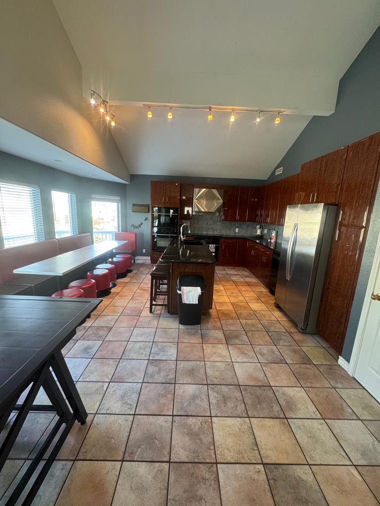 South Padre Island, Texas, 78597, United States, 5 Bedrooms Bedrooms, ,3 BathroomsBathrooms,Residential,Active,1909849