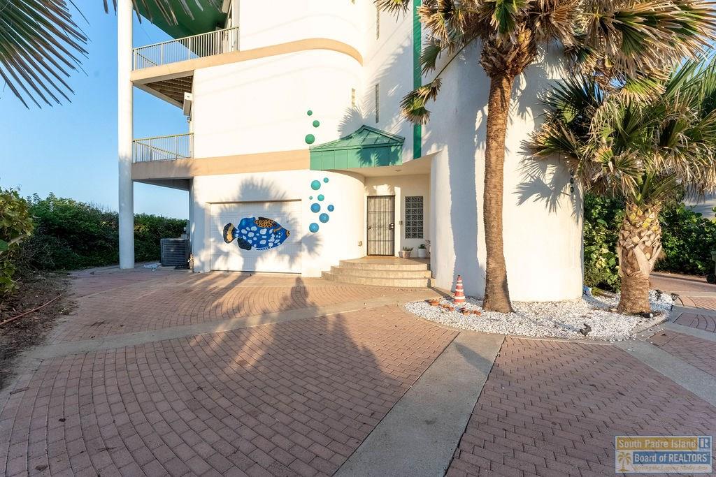 South Padre Island, Texas, 78597, United States, 4 Bedrooms Bedrooms, ,4 BathroomsBathrooms,Residential,Active,1913965