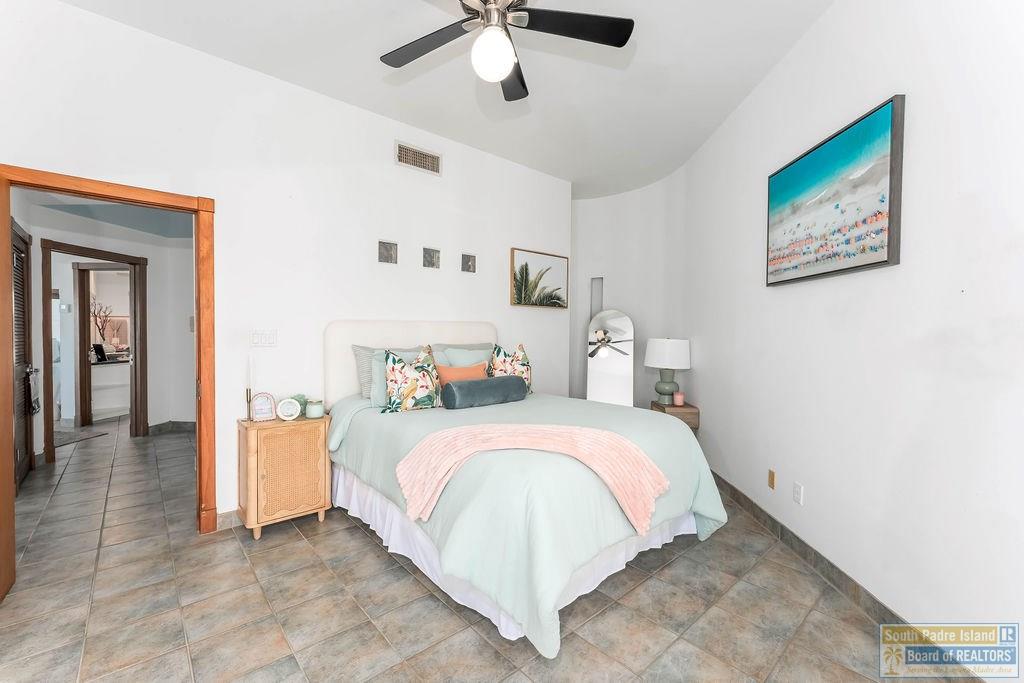 South Padre Island, Texas, 78597, United States, 4 Bedrooms Bedrooms, ,4 BathroomsBathrooms,Residential,Active,1913965