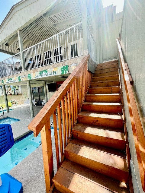 South Padre Island, Texas, 78597, United States, 5 Bedrooms Bedrooms, ,6 BathroomsBathrooms,Residential,Active,1733985