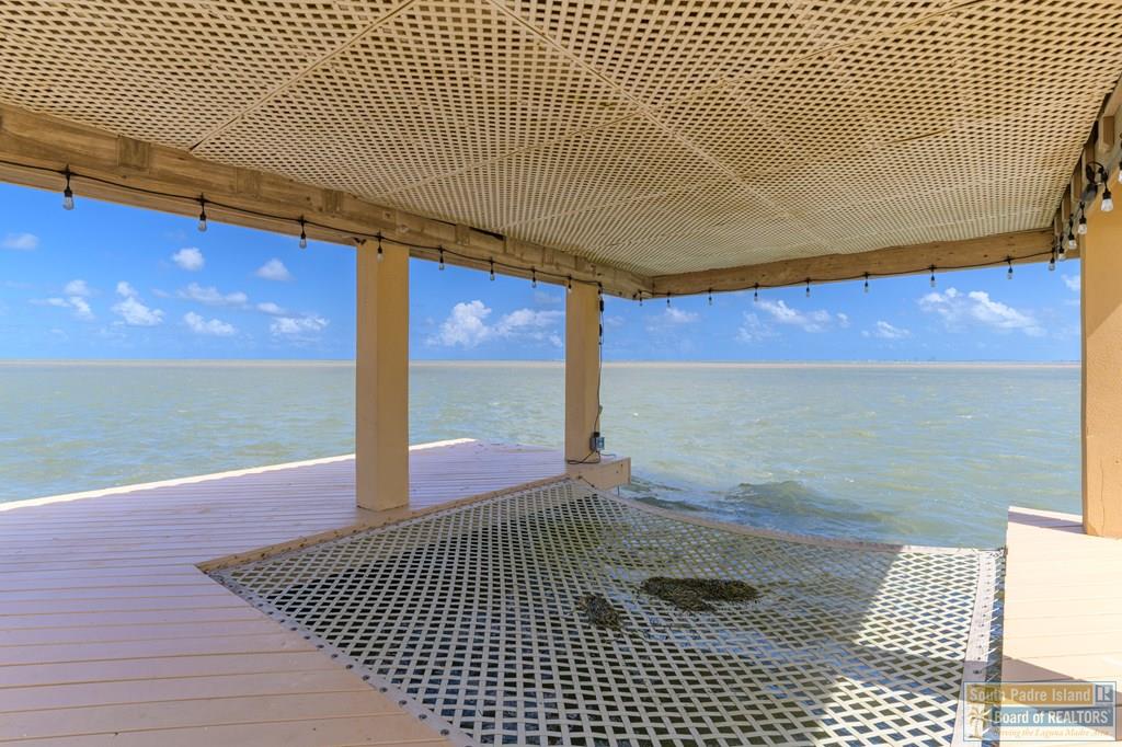 Laguna Vista, Texas, 78578, United States, 4 Bedrooms Bedrooms, ,4 BathroomsBathrooms,Residential,Active,1962187